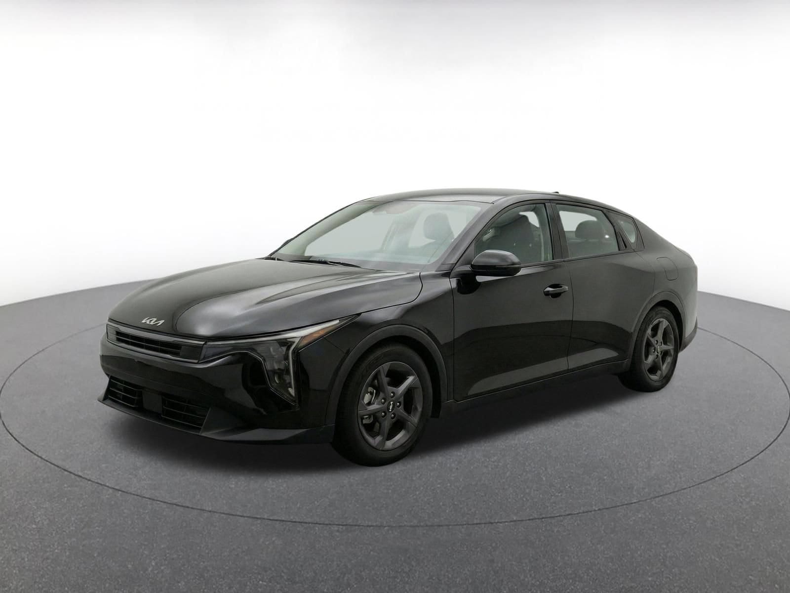 Thumbnail: 2025 Kia K4 - 3