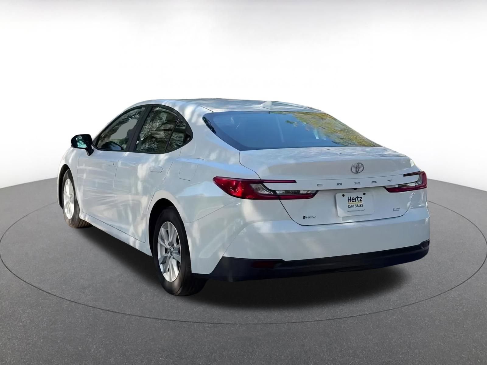 Thumbnail: 2025 Toyota Camry - 11