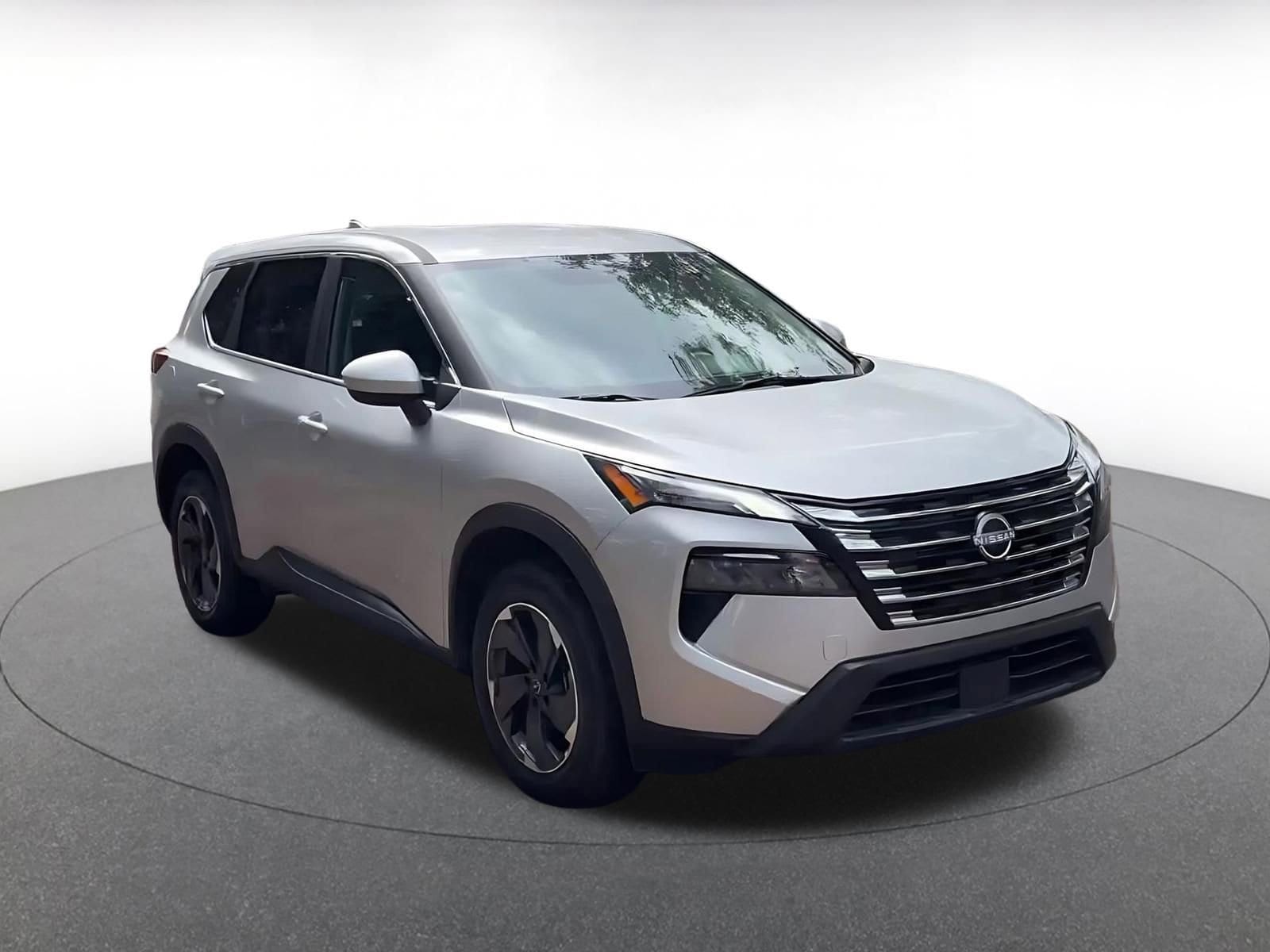 Thumbnail: 2025 Nissan Rogue - 3