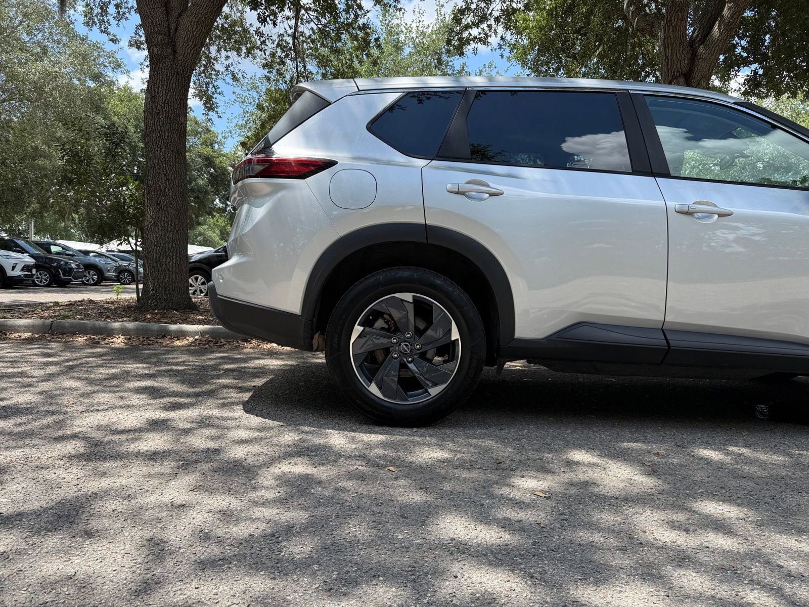 Thumbnail: 2025 Nissan Rogue - 18