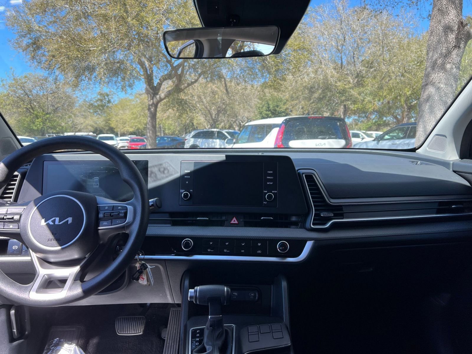 Thumbnail: 2025 Kia Sportage - 28