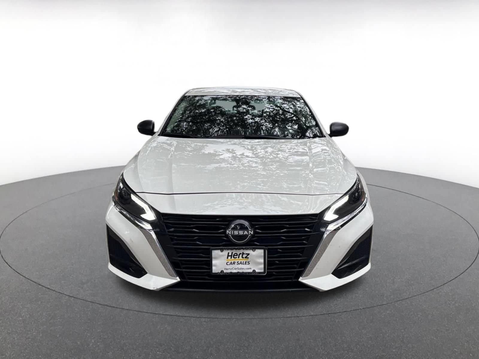 Thumbnail: 2025 Nissan Altima - 2