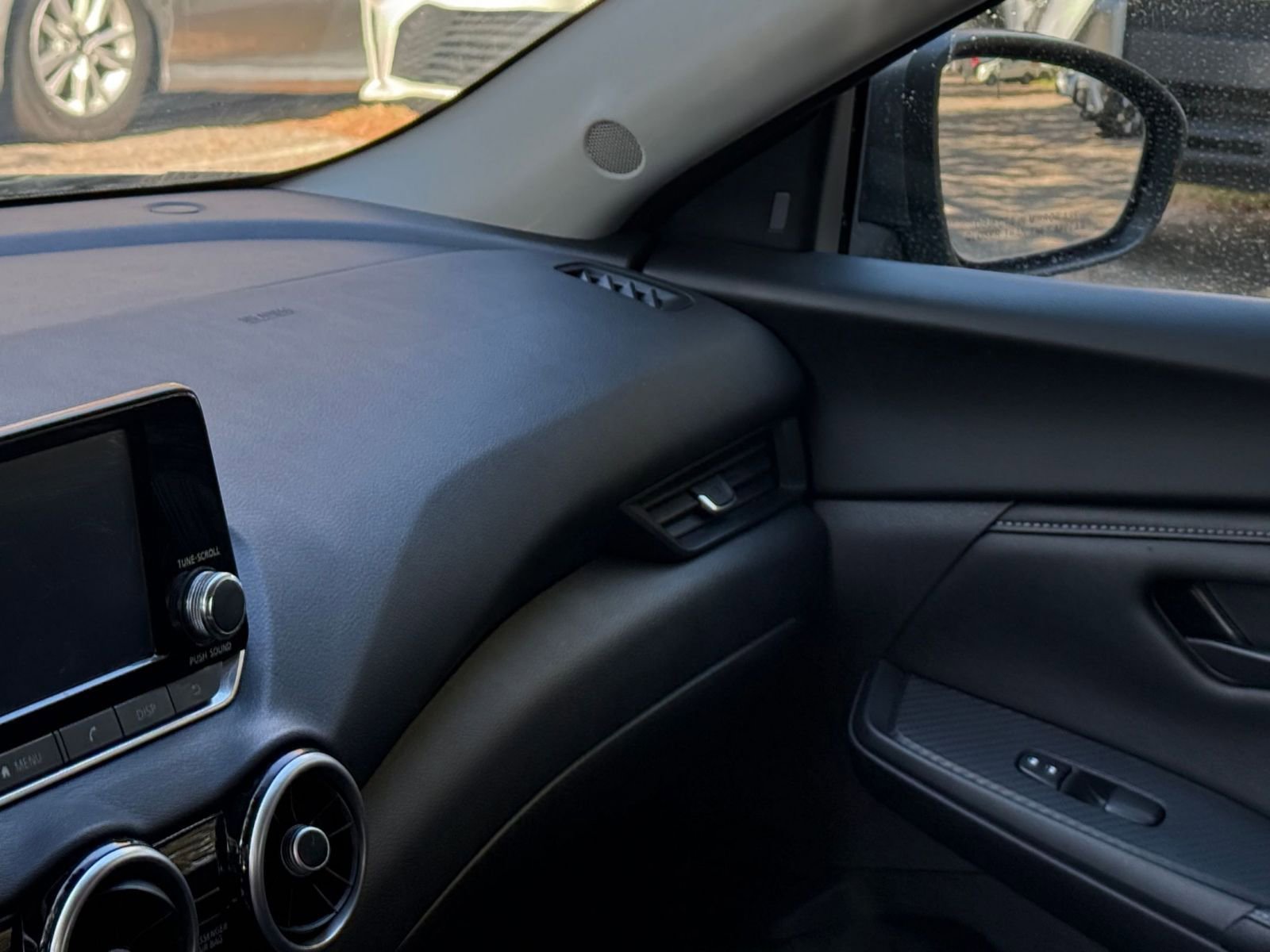 Thumbnail: 2025 Nissan Sentra - 29