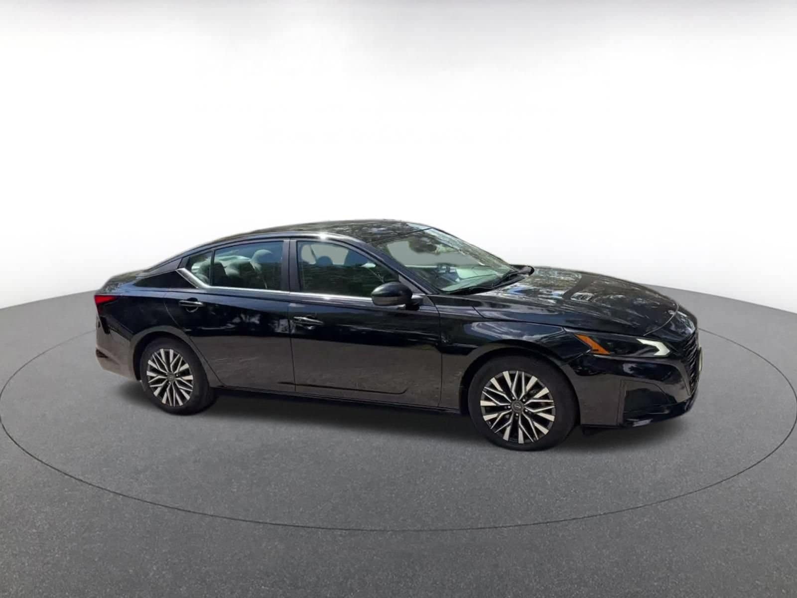 Thumbnail: 2026 Nissan Altima - 2