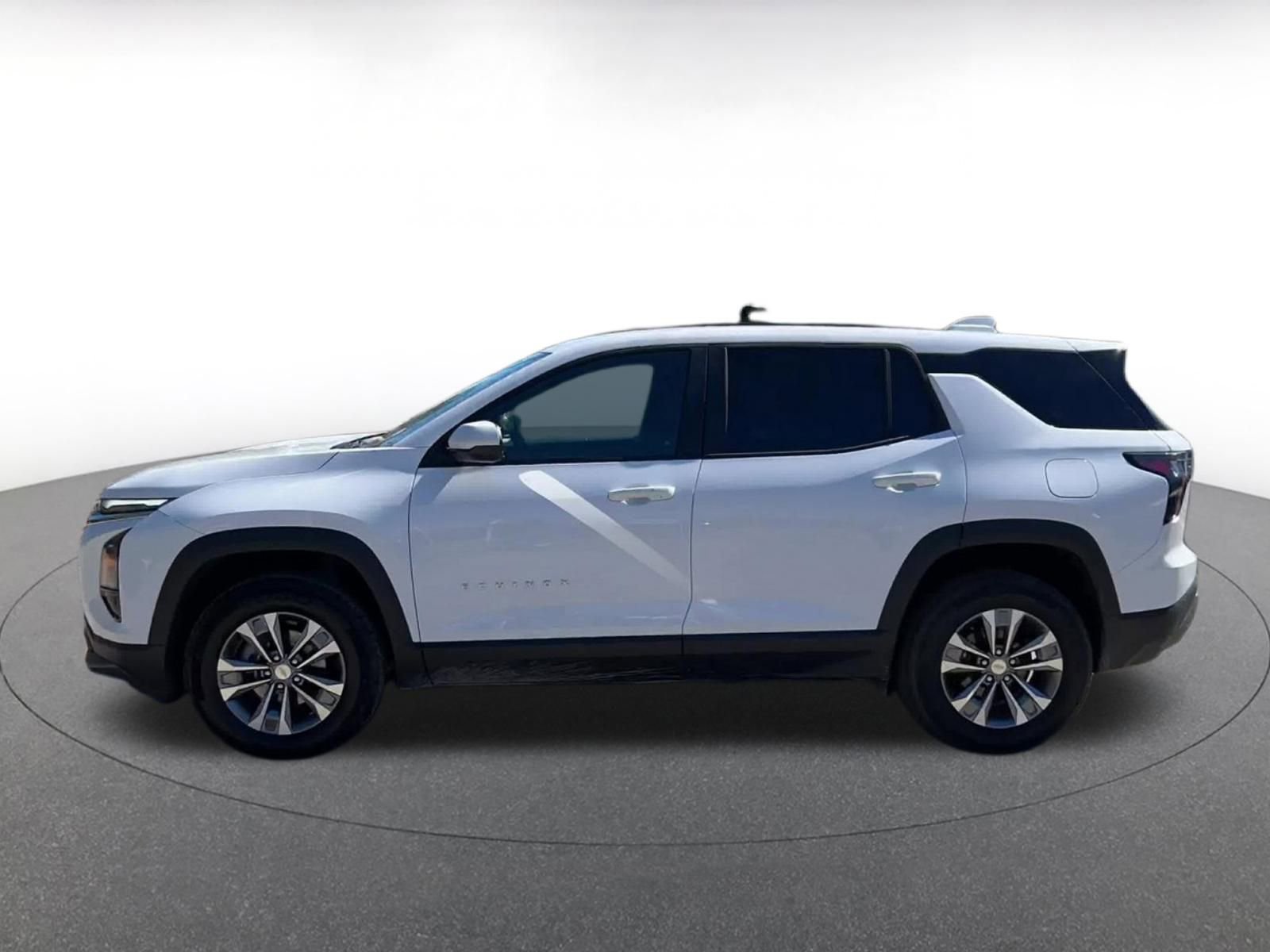 Thumbnail: 2025 Chevrolet Equinox - 9