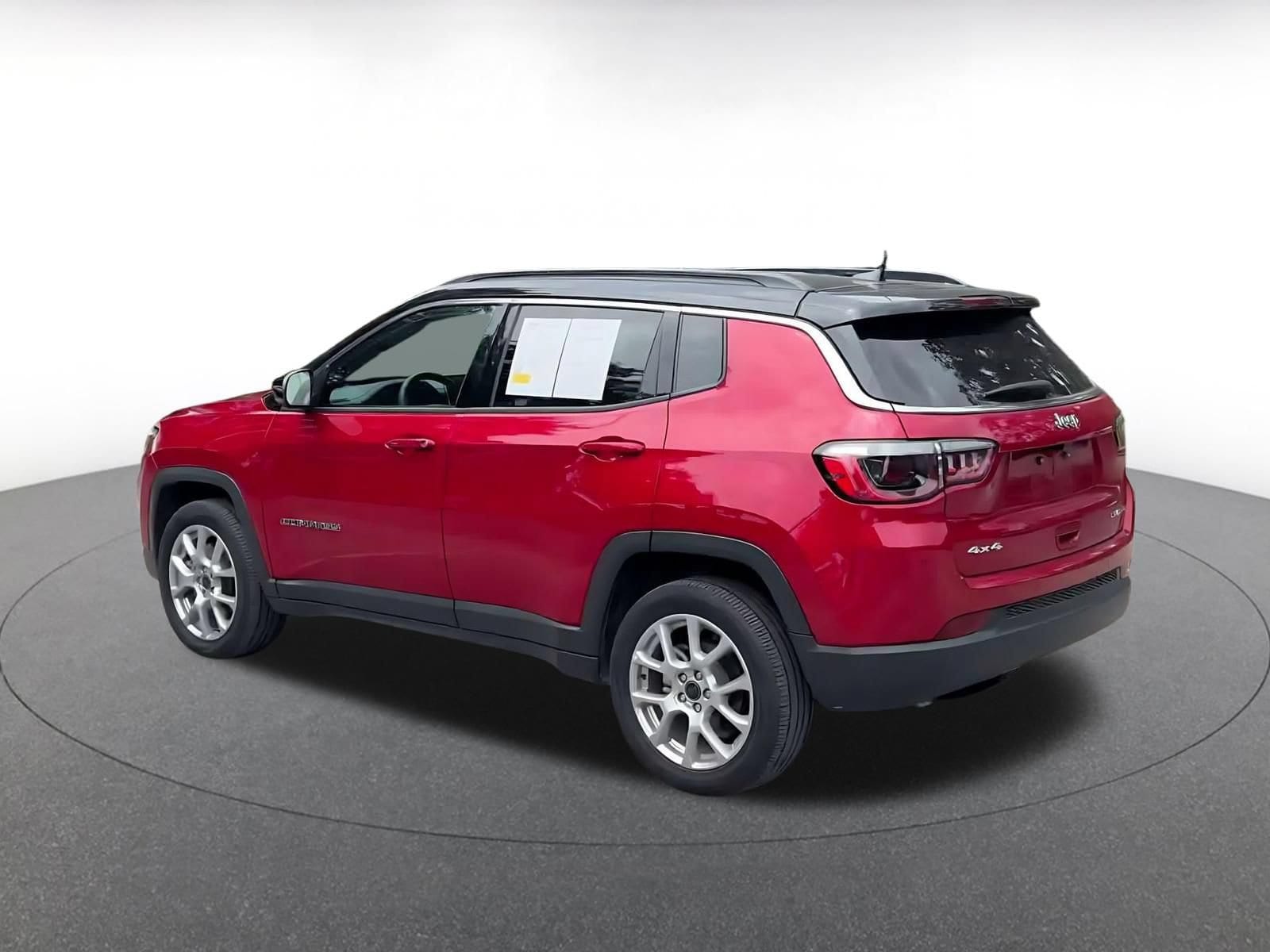 Thumbnail: 2025 Jeep Compass - 10