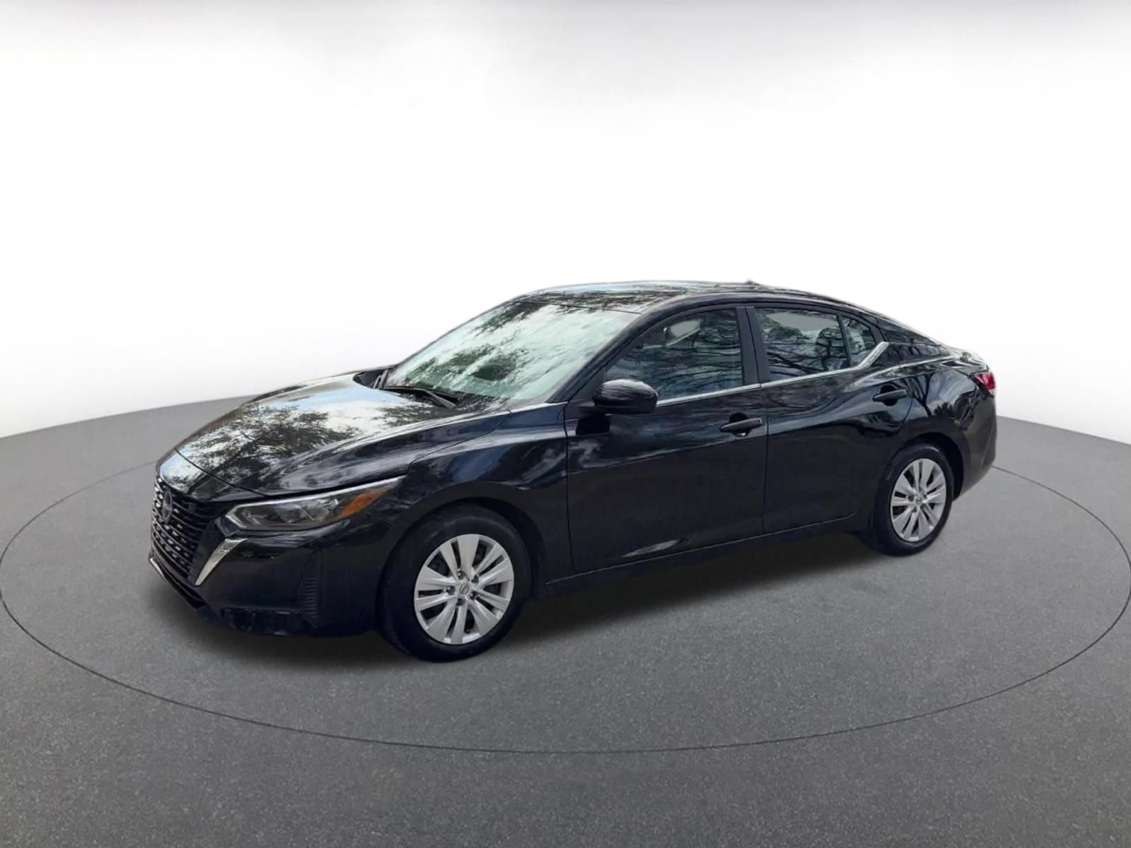 Thumbnail: 2025 Nissan Sentra - 8