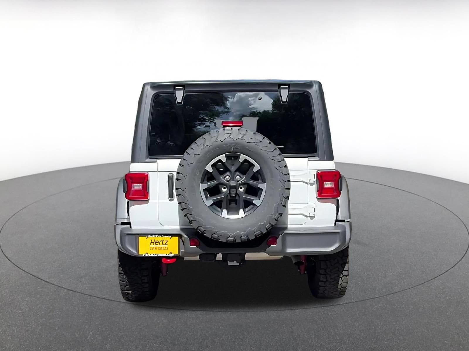 Thumbnail: 2025 Jeep Wrangler - 14