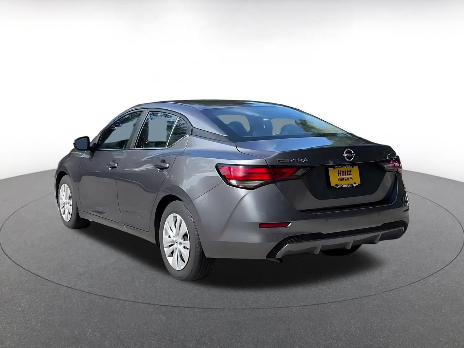 Thumbnail: 2025 Nissan Sentra - 10