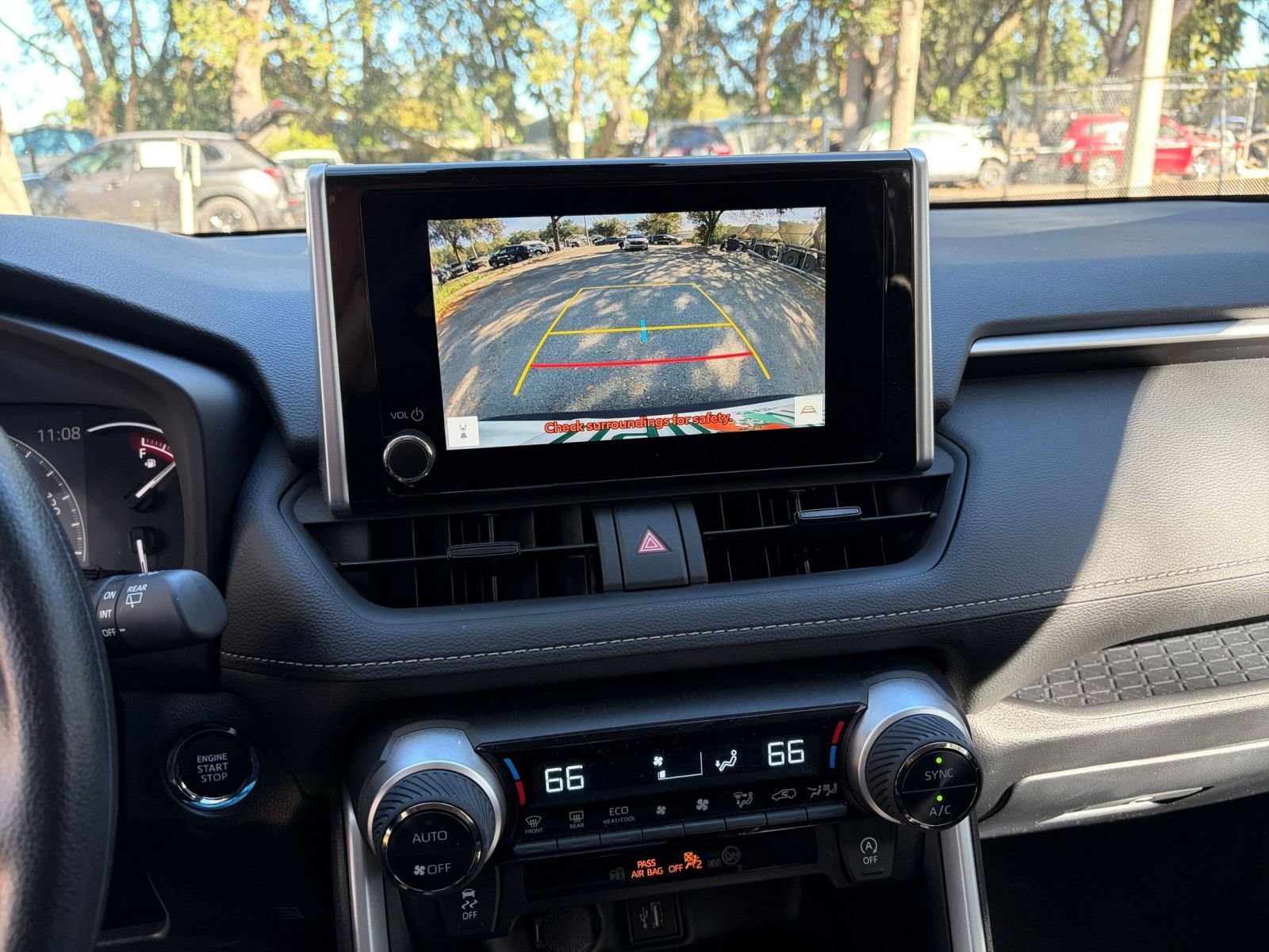 Thumbnail: 2025 Toyota RAV4 - 17