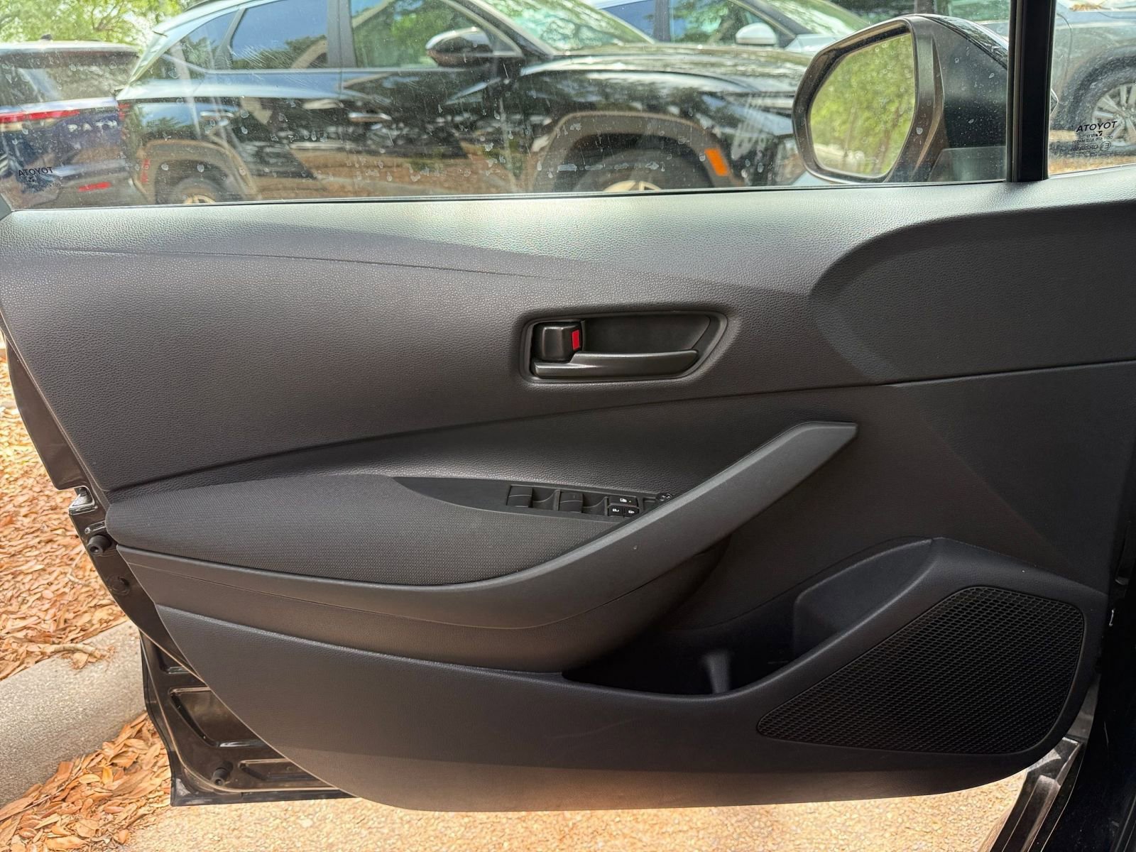 Thumbnail: 2025 Toyota Corolla - 20