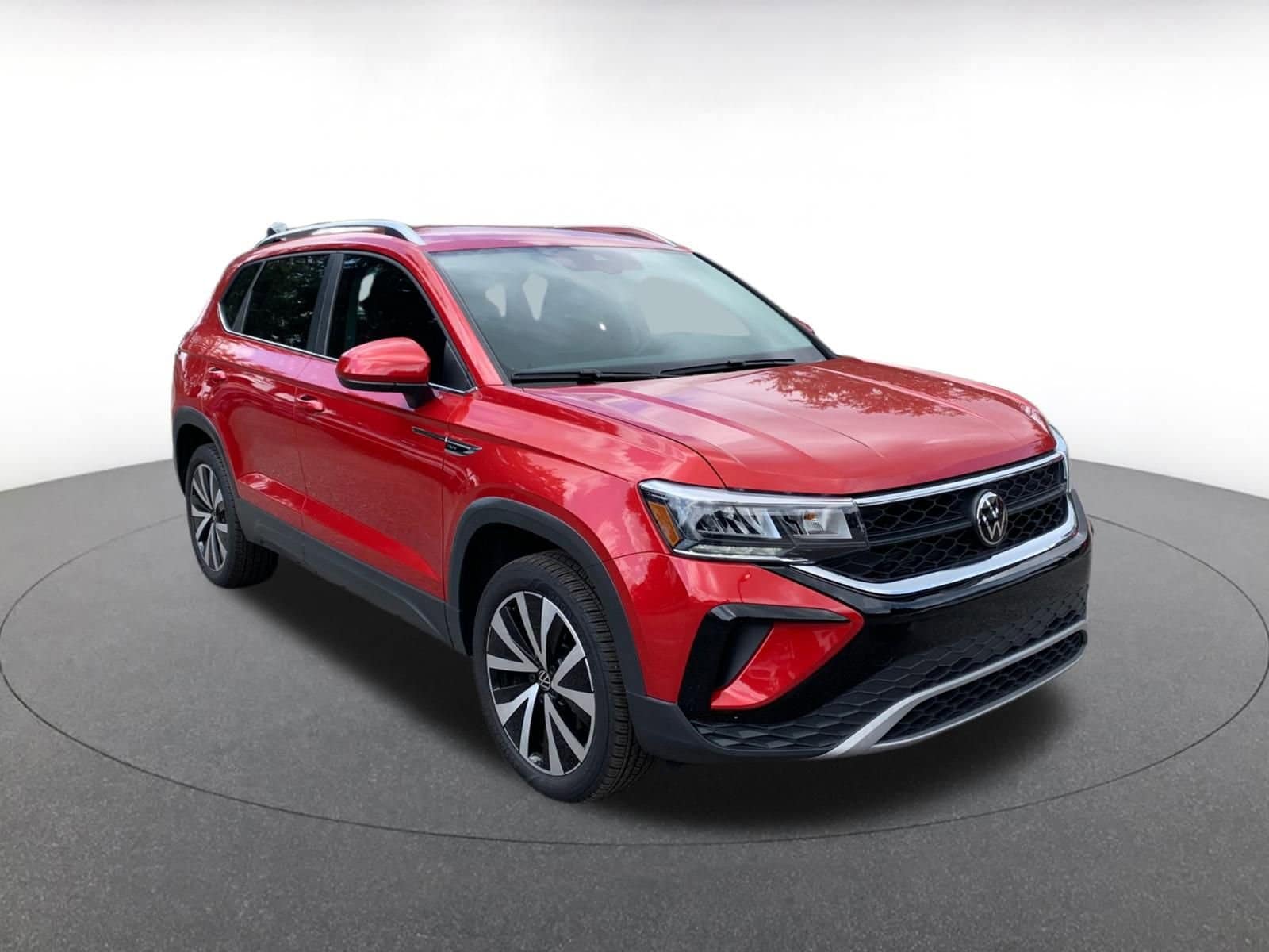 Thumbnail: 2024 Volkswagen Taos - 1