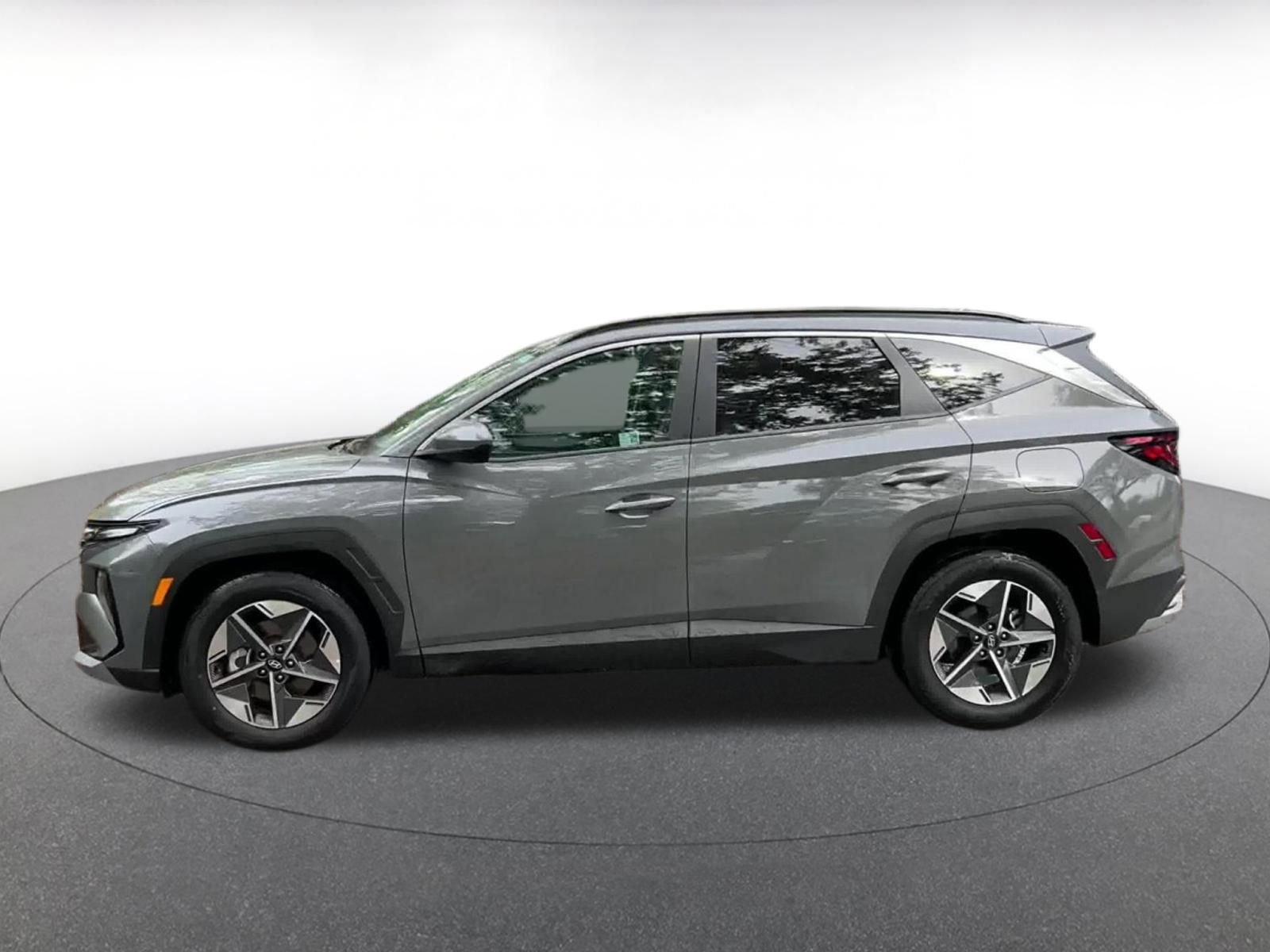 Thumbnail: 2025 Hyundai Tucson - 9