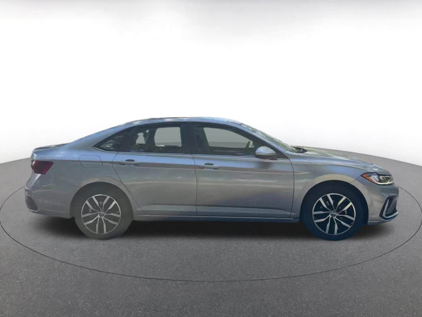 Thumbnail: 2025 Volkswagen Jetta - 16
