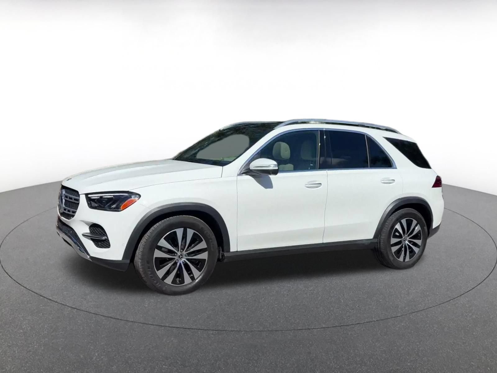Thumbnail: 2026 Mercedes-Benz GLE - 7