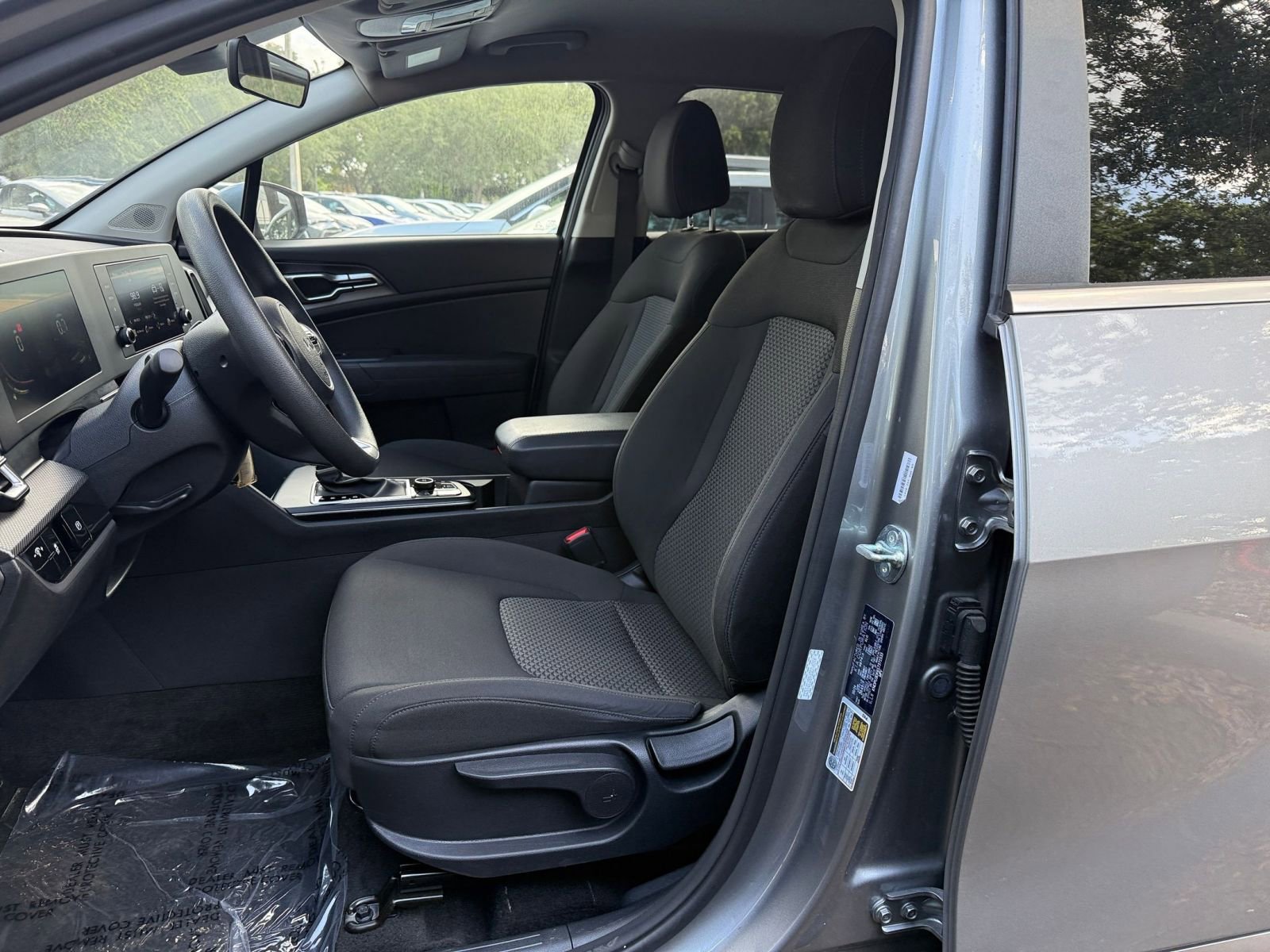 Thumbnail: 2025 Kia Sportage - 34