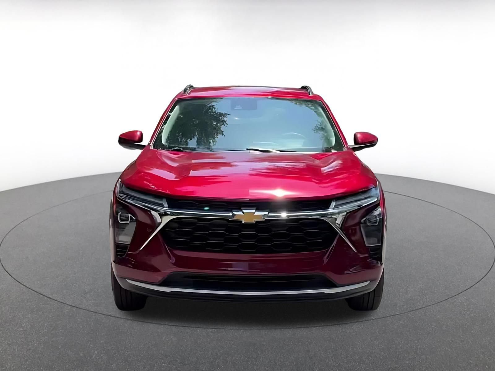 Thumbnail: 2025 Chevrolet Trax - 4