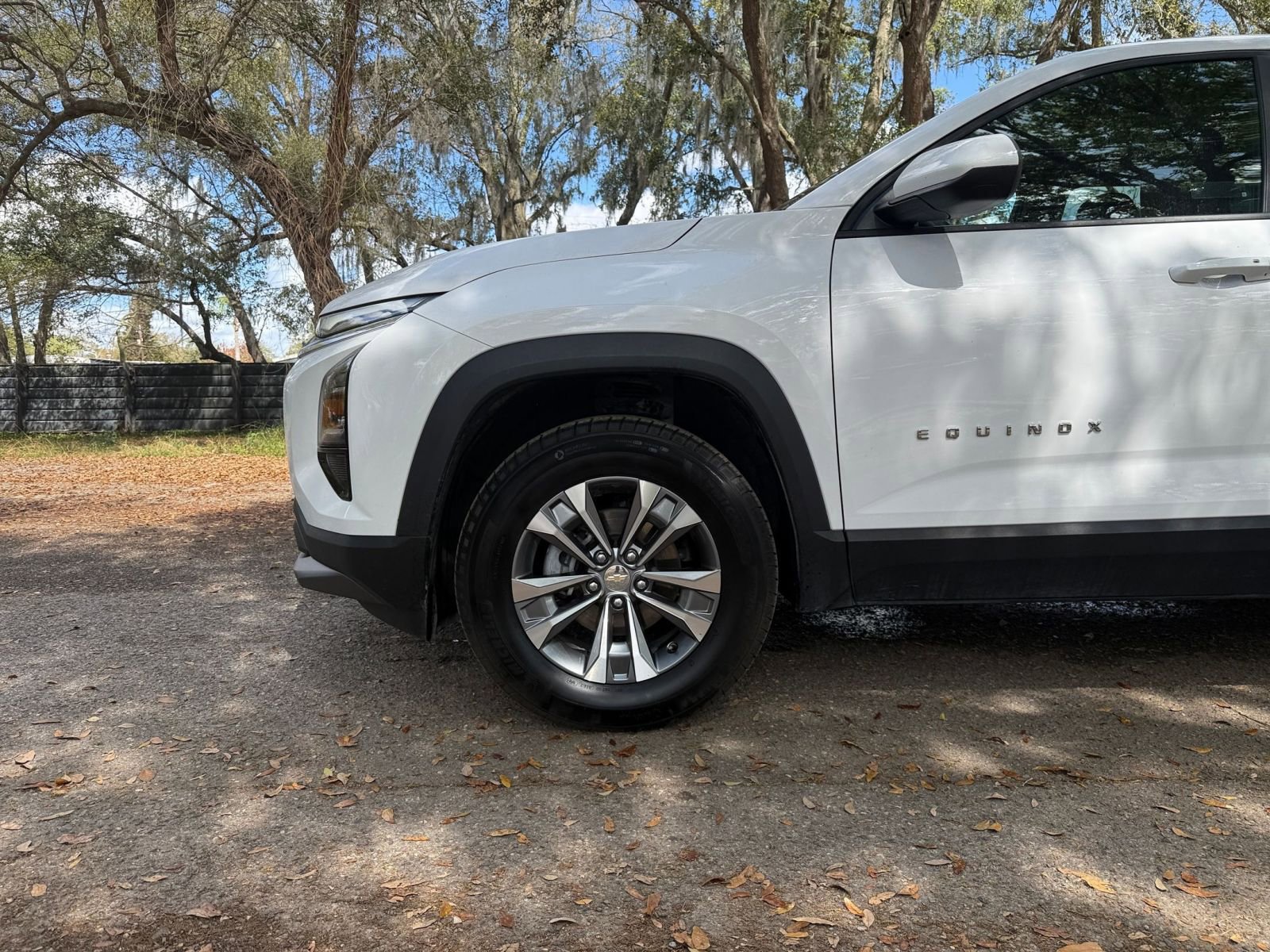 Thumbnail: 2025 Chevrolet Equinox - 25