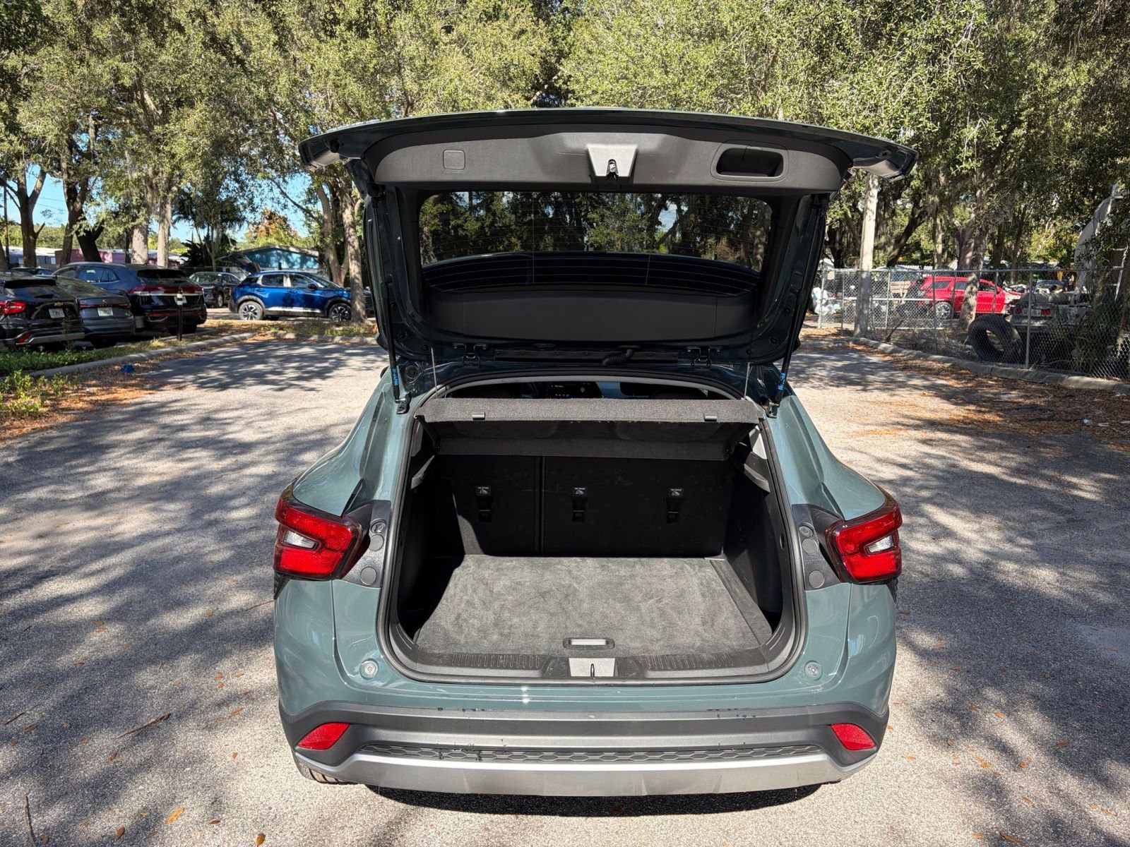 Thumbnail: 2025 Chevrolet Trax - 24