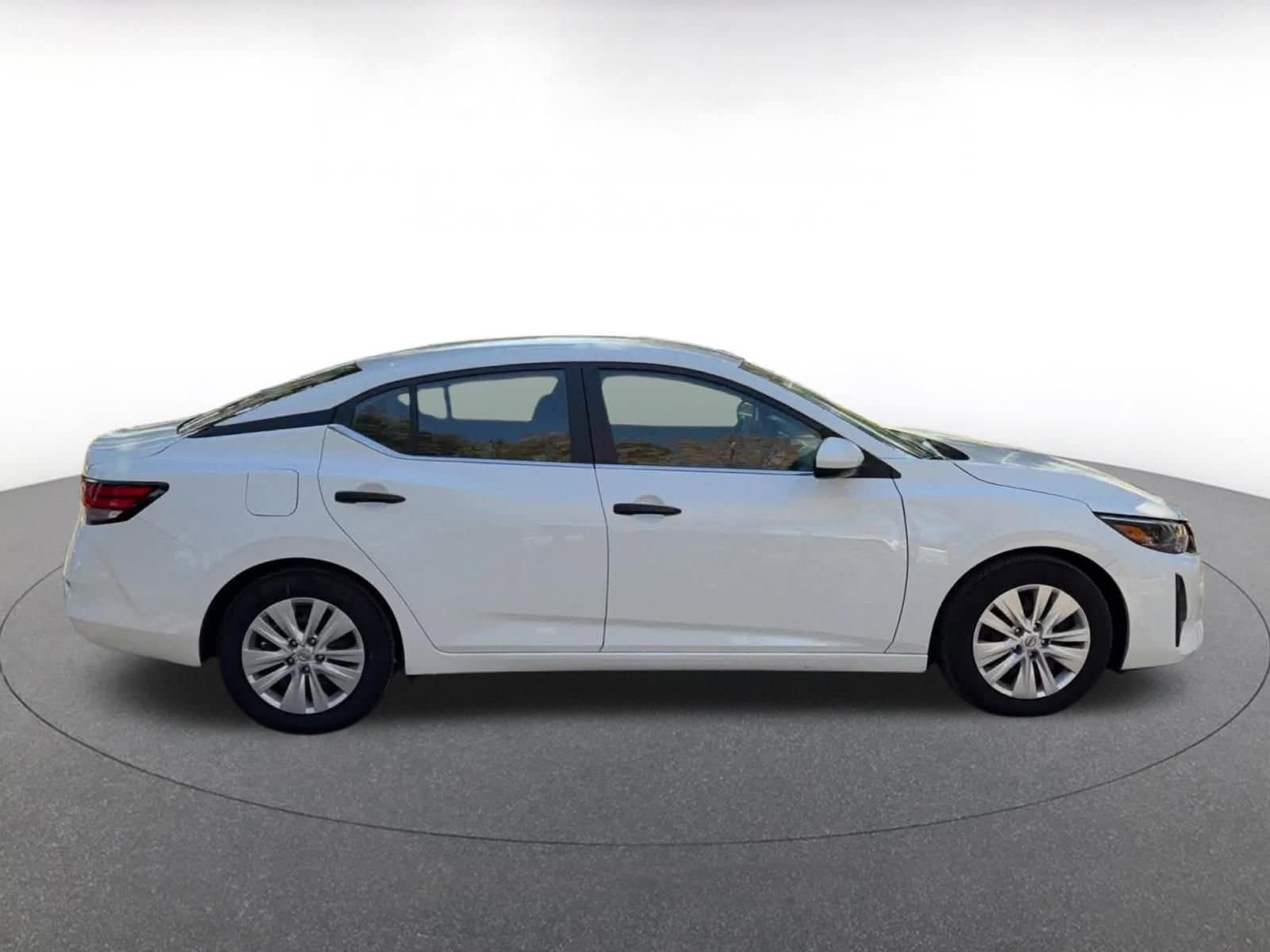 Thumbnail: 2025 Nissan Sentra - 16