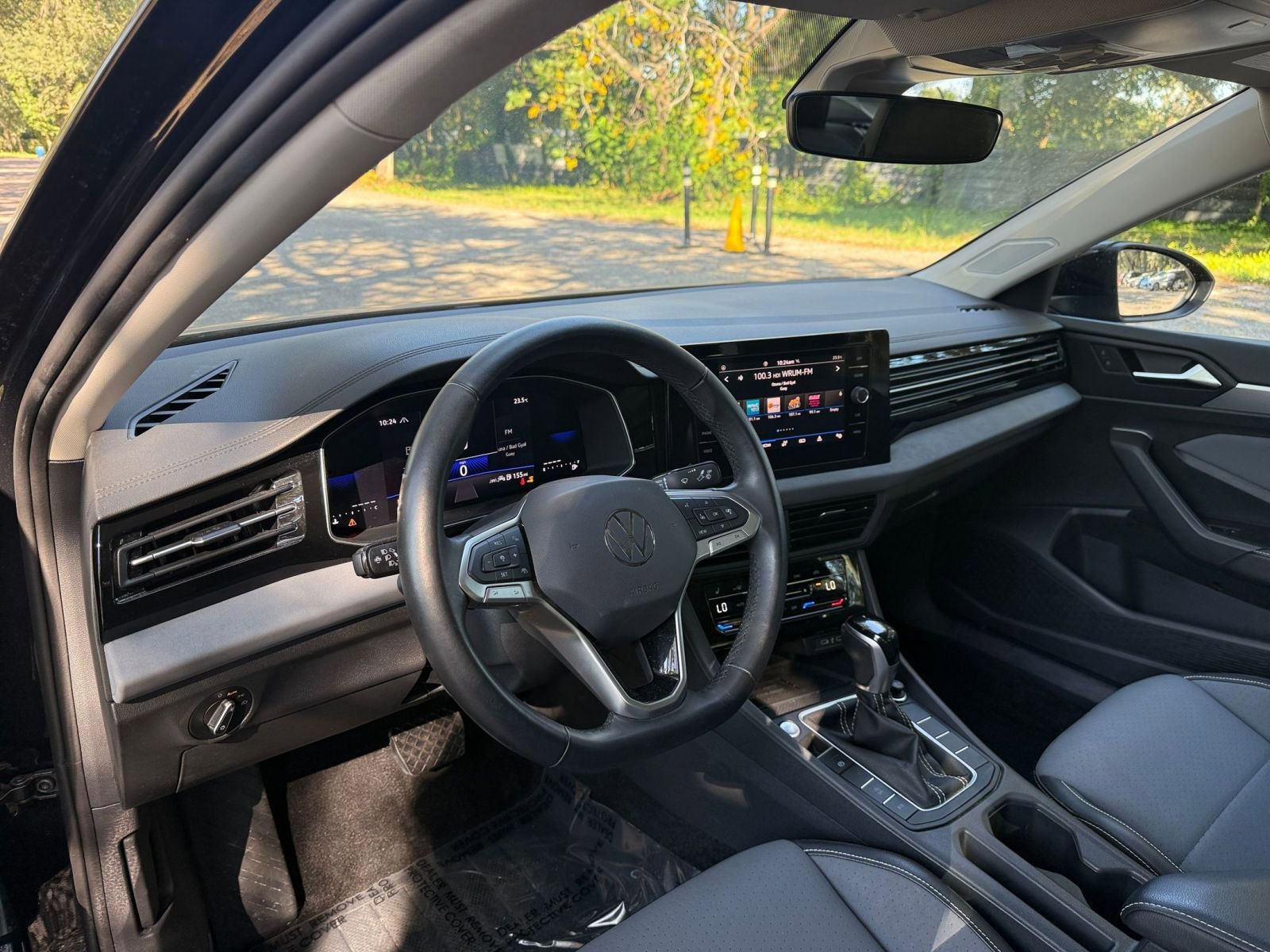 Thumbnail: 2025 Volkswagen Jetta - 28