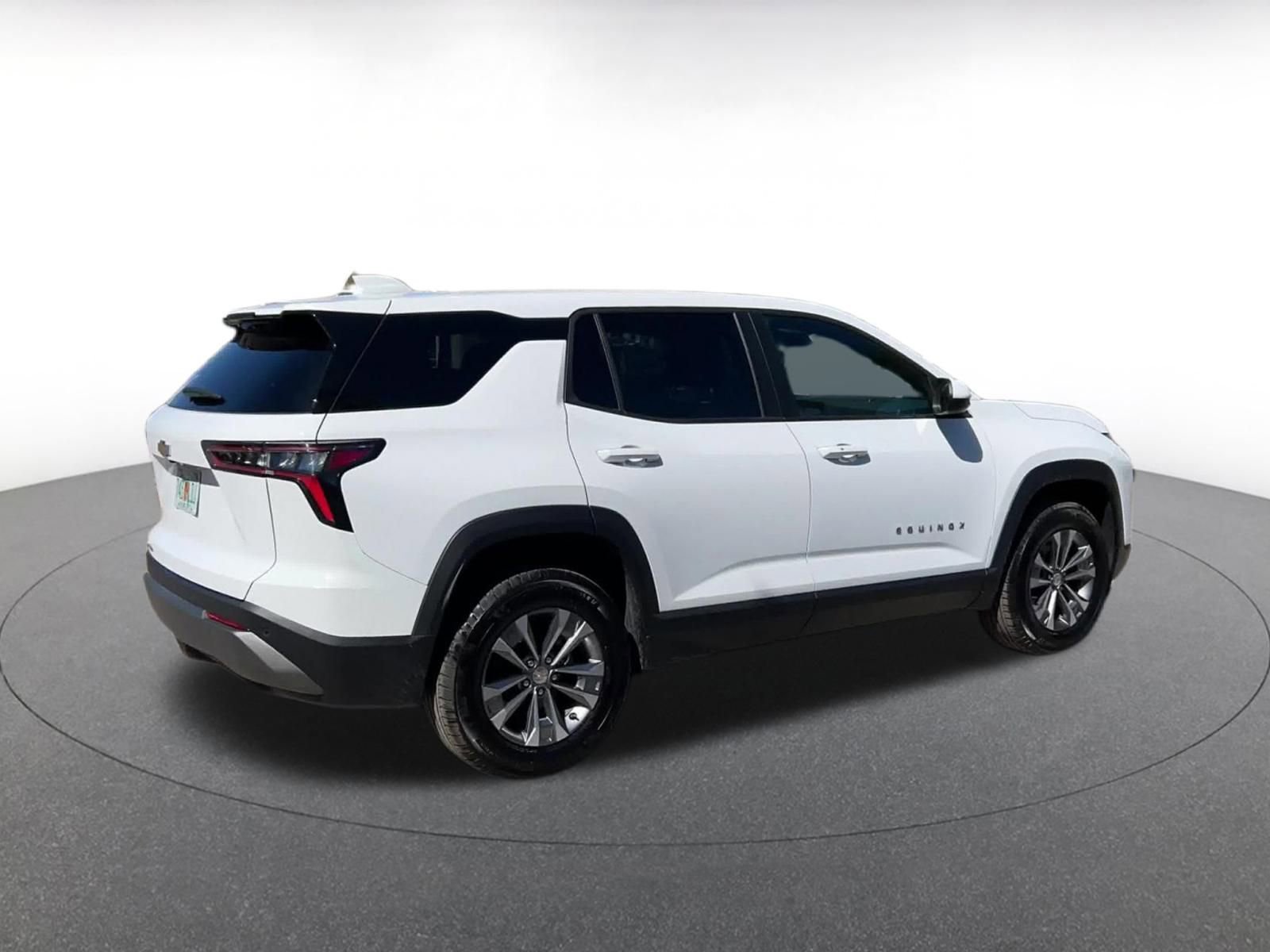 Thumbnail: 2025 Chevrolet Equinox - 14