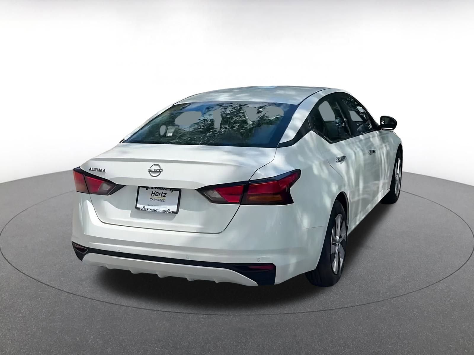 Thumbnail: 2024 Nissan Altima - 15
