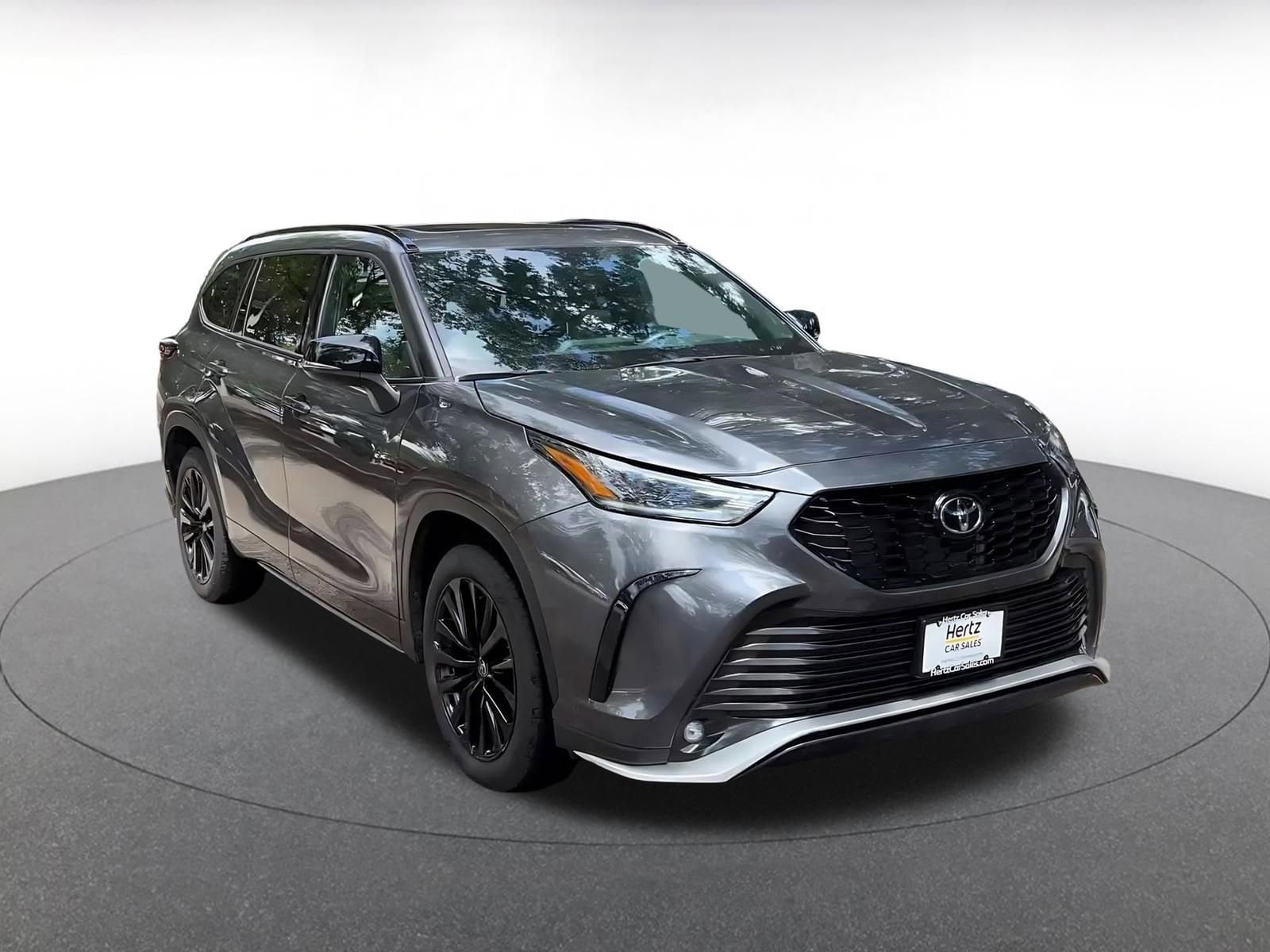 Thumbnail: 2025 Toyota Highlander - 3