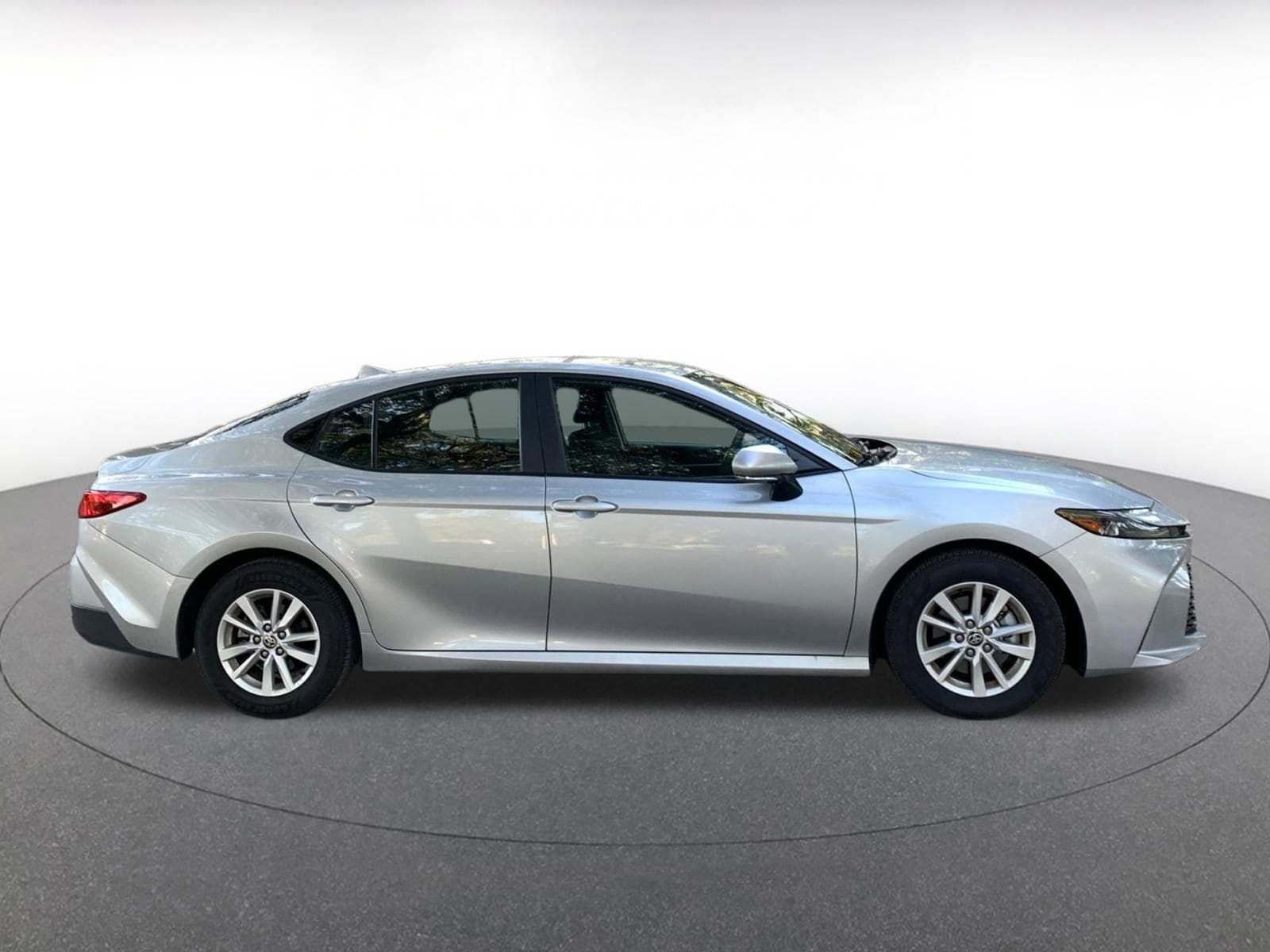 Thumbnail: 2025 Toyota Camry - 8