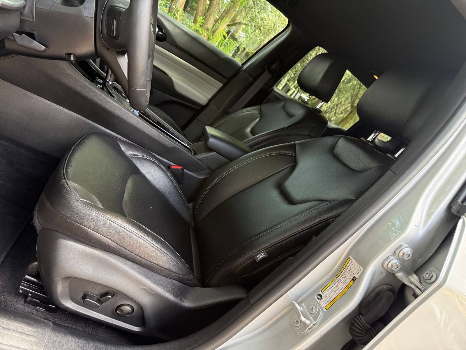 Thumbnail: 2025 Jeep Compass - 24