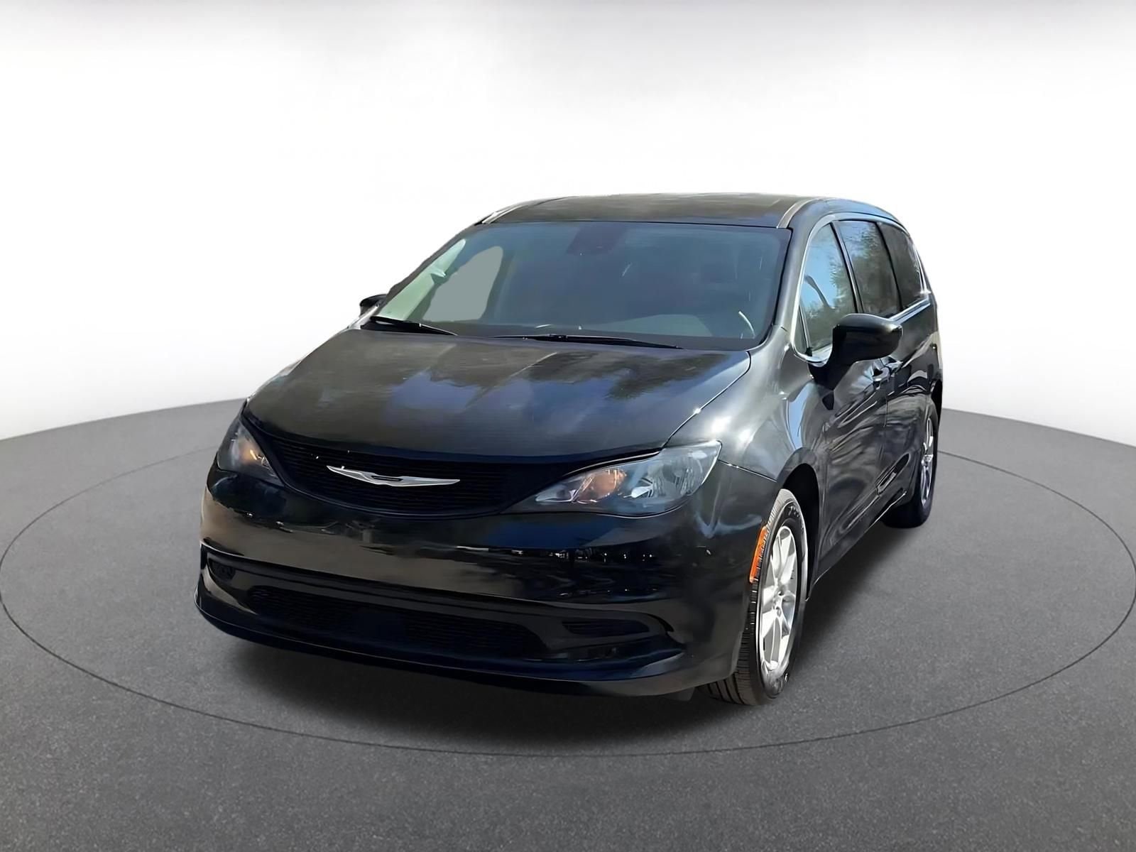 Thumbnail: 2024 Chrysler Voyager - 7
