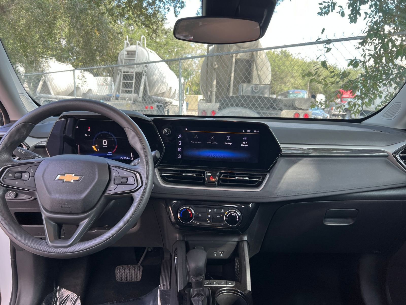 Thumbnail: 2025 Chevrolet TrailBlazer - 27