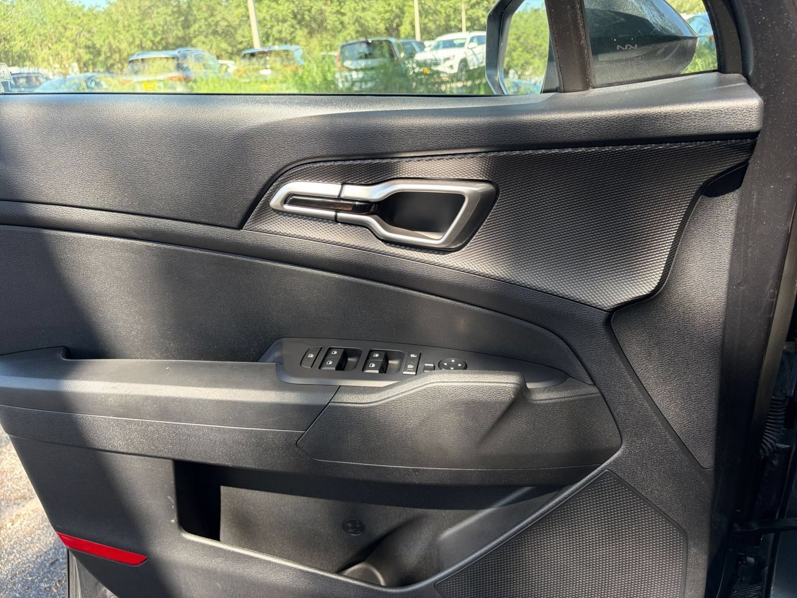 Thumbnail: 2025 Kia Sportage - 18