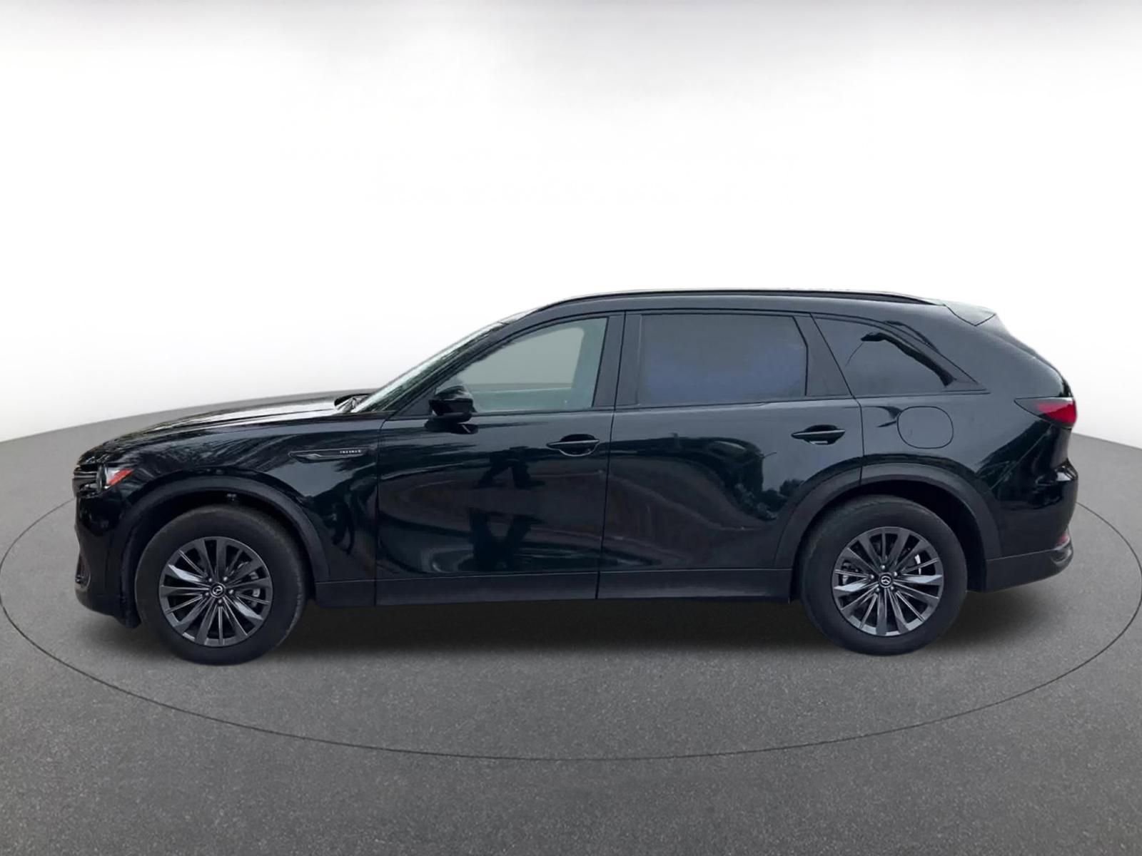 Thumbnail: 2025 Mazda CX-70 - 9