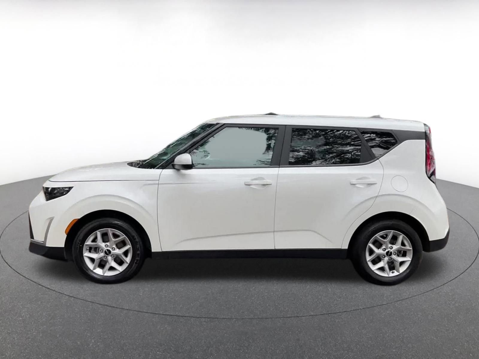 Thumbnail: 2025 Kia Soul - 9