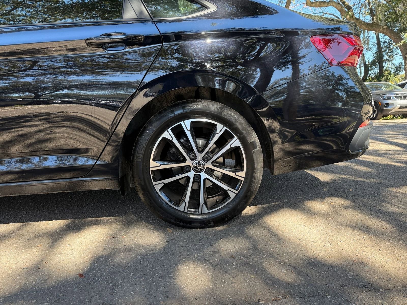 Thumbnail: 2025 Volkswagen Jetta - 24