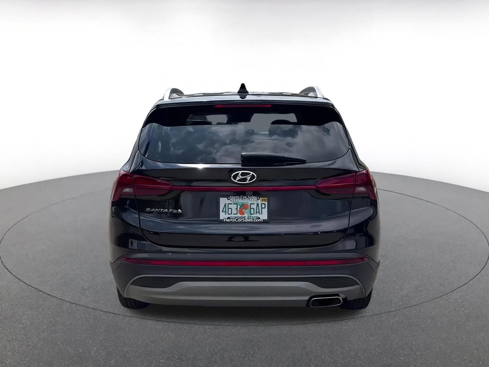 Thumbnail: 2023 Hyundai Santa Fe - 11
