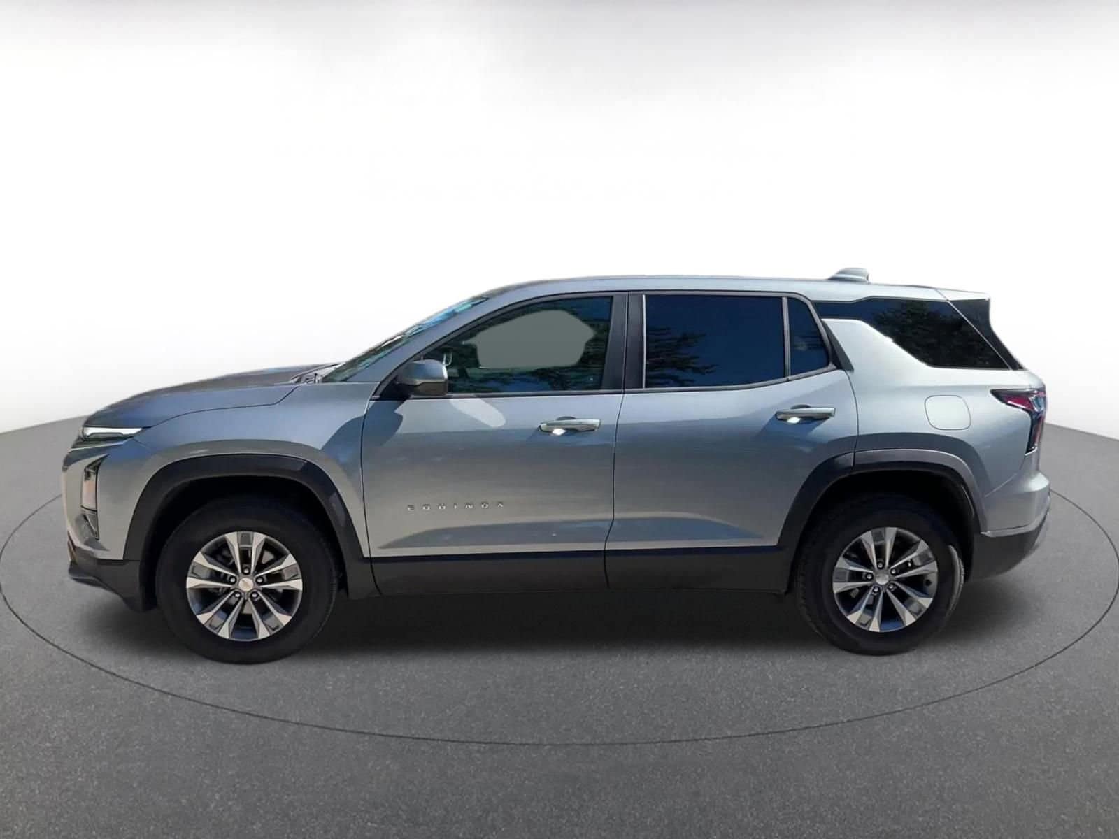 Thumbnail: 2025 Chevrolet Equinox - 9