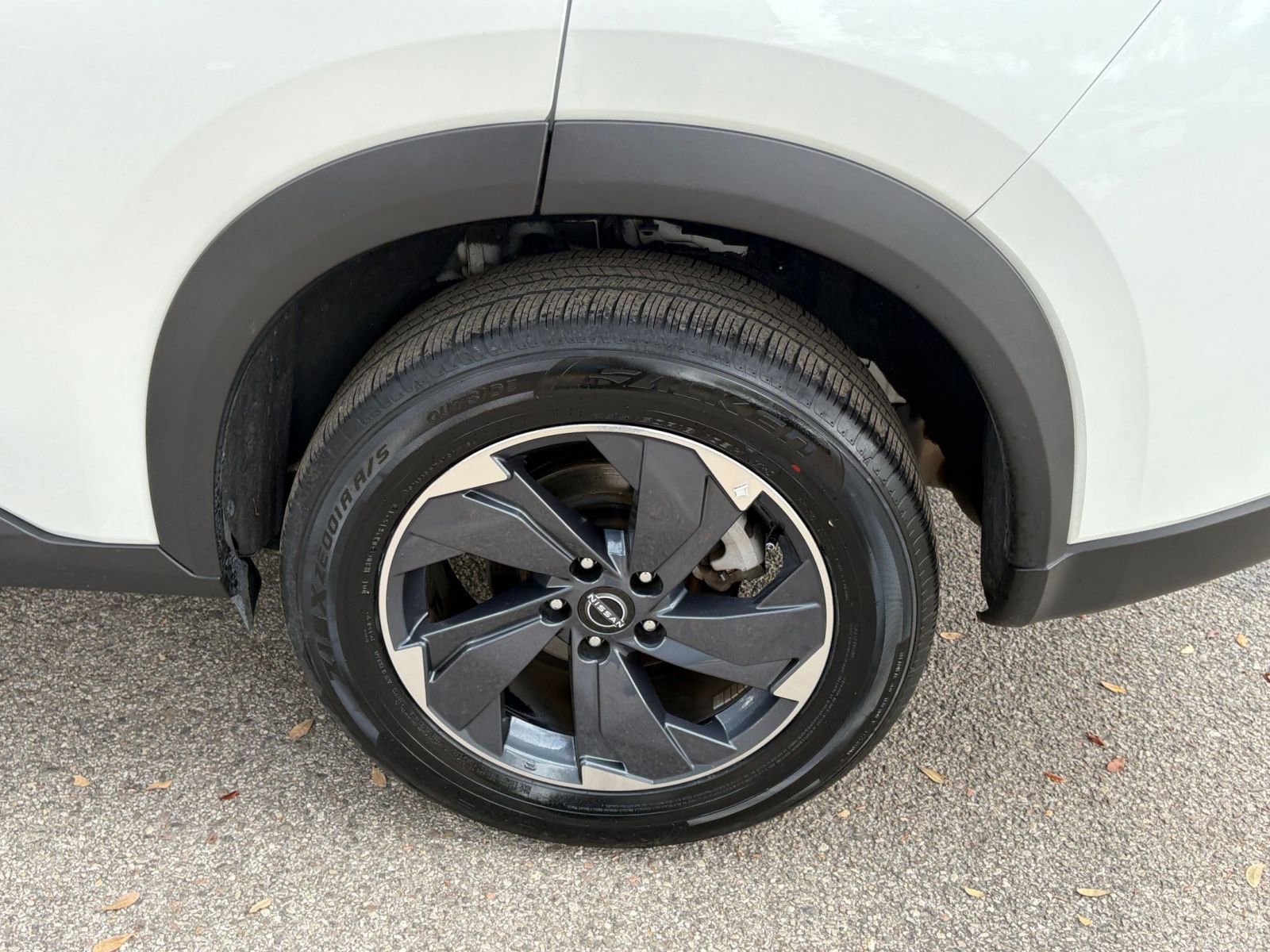 Thumbnail: 2025 Nissan Rogue - 27