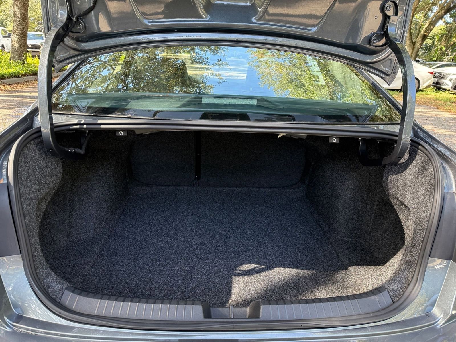 Thumbnail: 2025 Volkswagen Jetta - 24