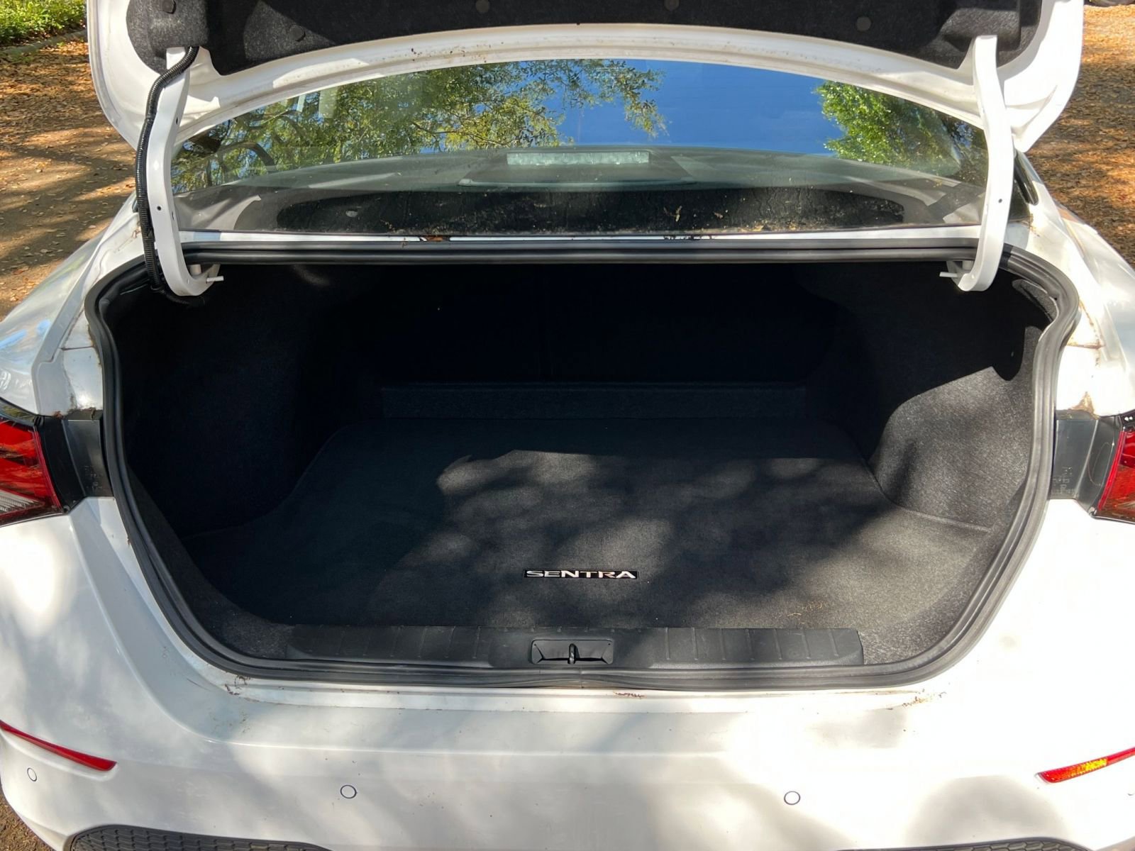 Thumbnail: 2025 Nissan Sentra - 27