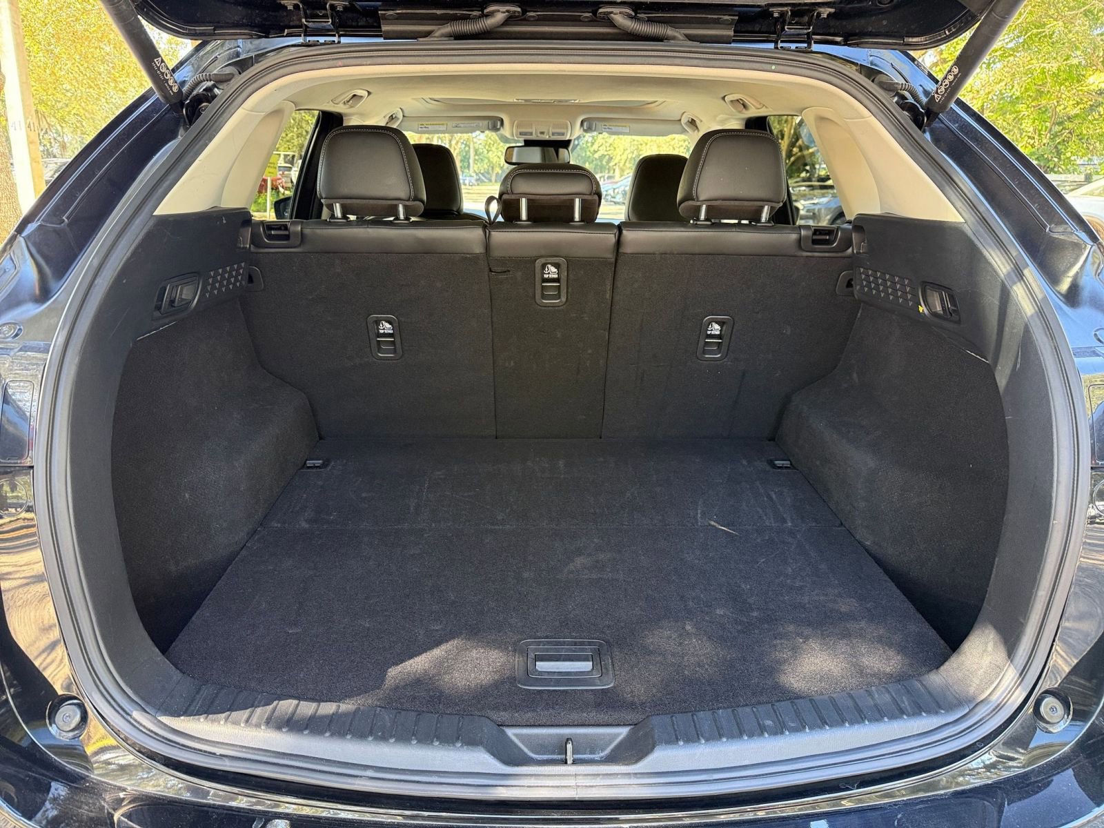 Thumbnail: 2025 Mazda CX-5 - 24