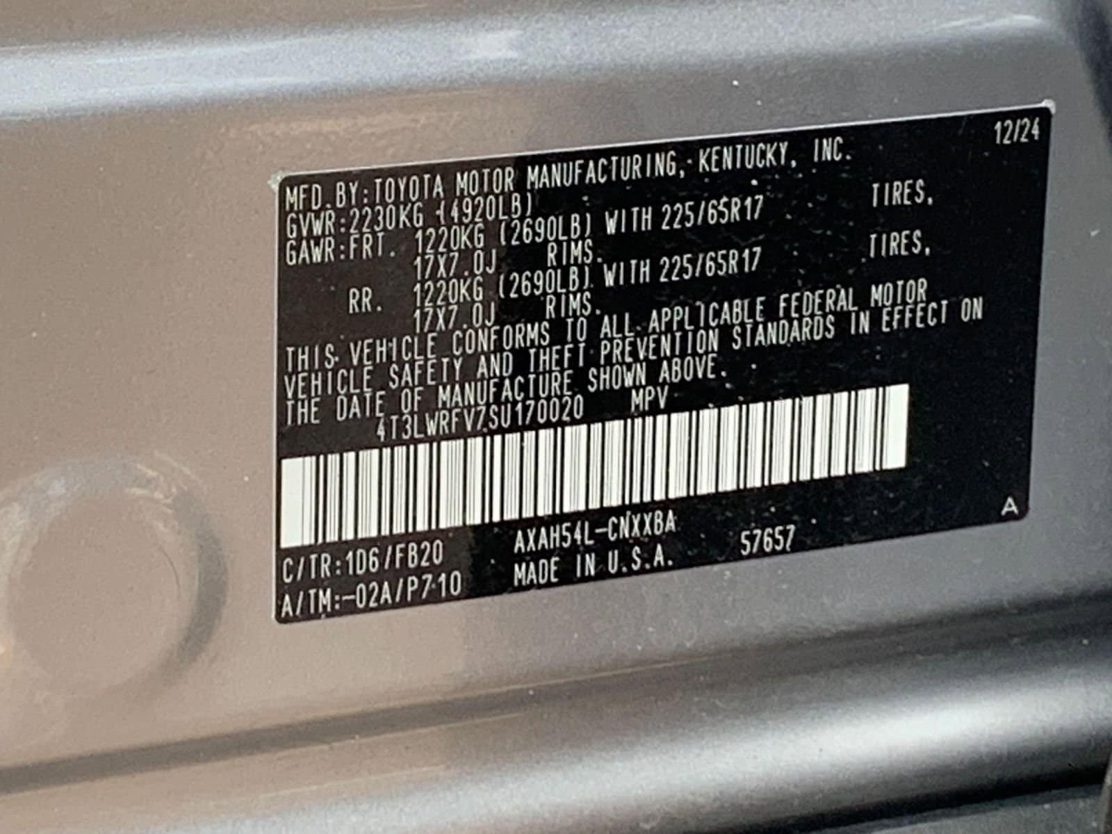 Thumbnail: 2025 Toyota RAV4 - 28