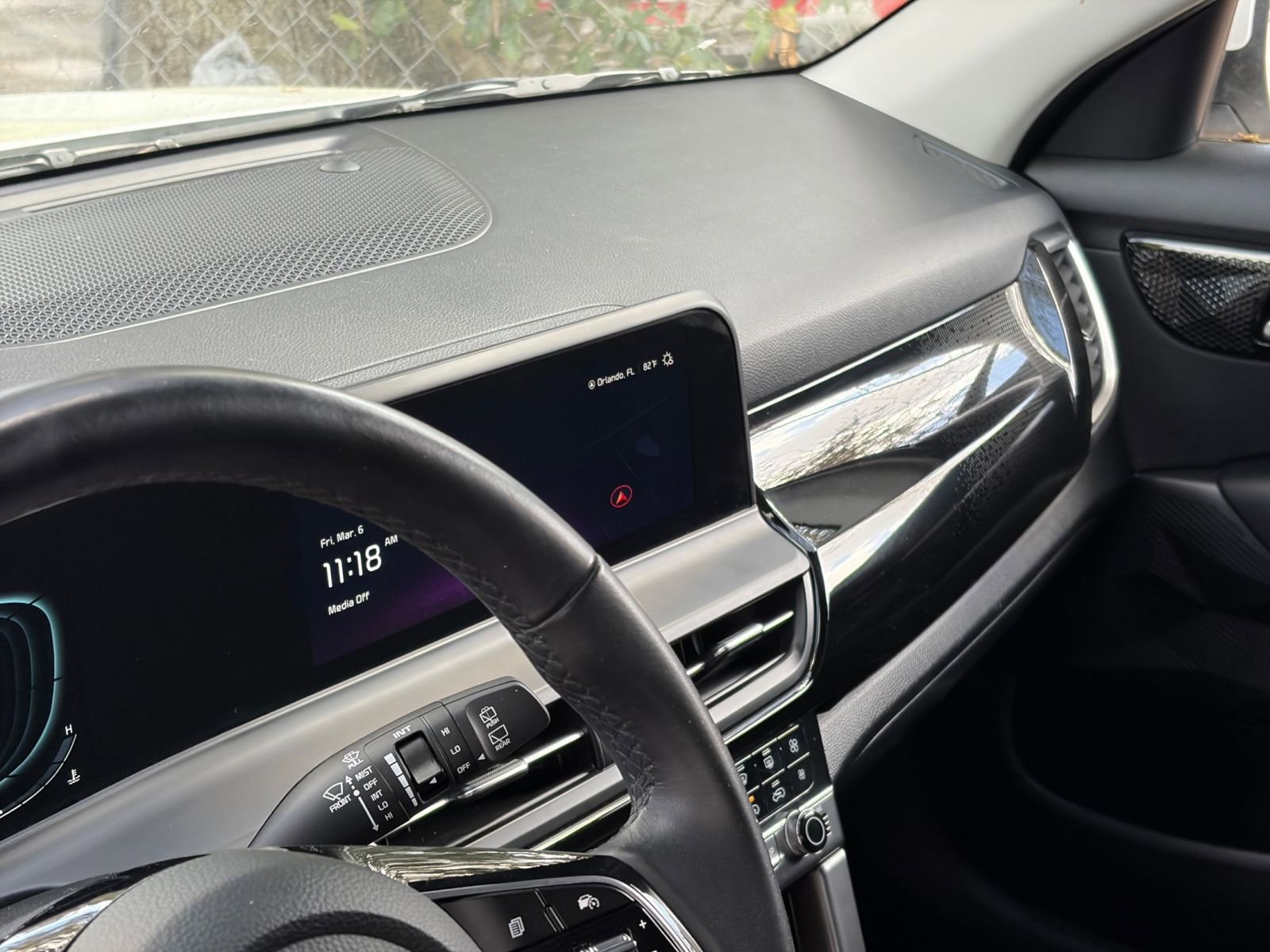 Thumbnail: 2025 Kia Seltos - 32