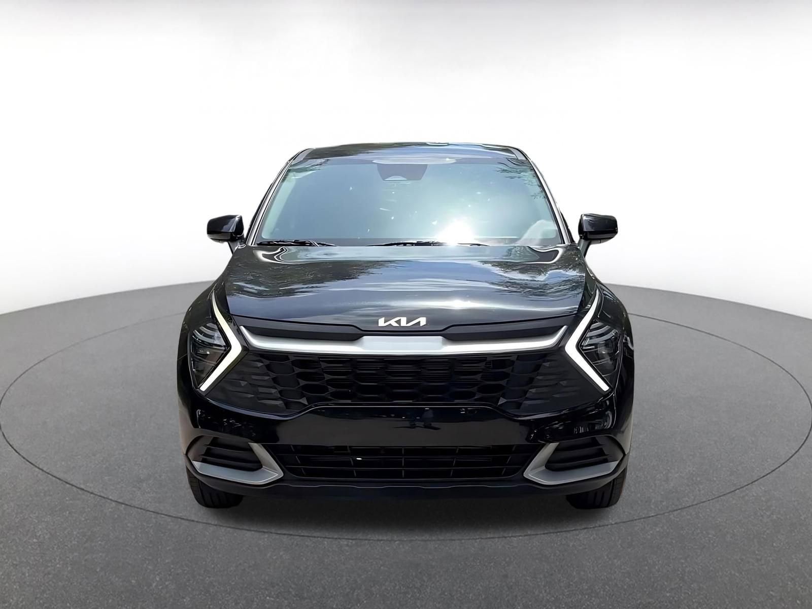 Thumbnail: 2025 Kia Sportage - 4