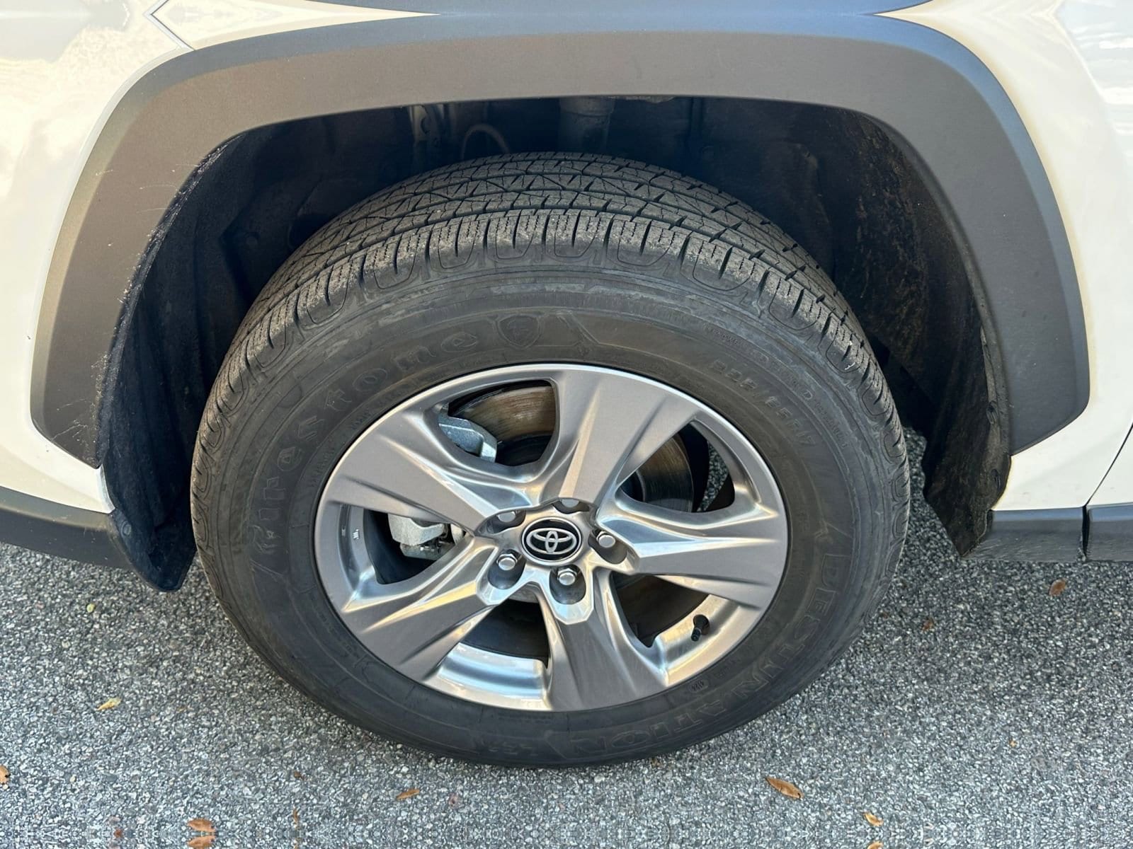 Thumbnail: 2025 Toyota RAV4 - 23