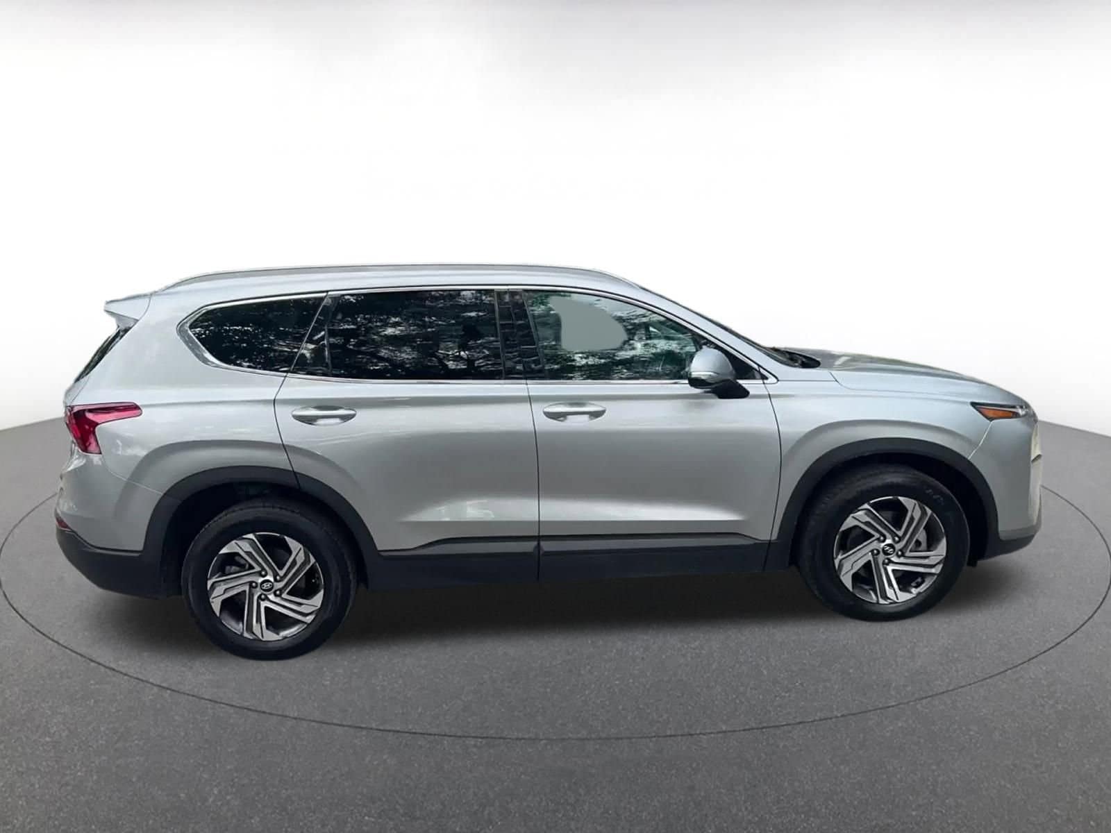 Thumbnail: 2023 Hyundai Santa Fe - 16