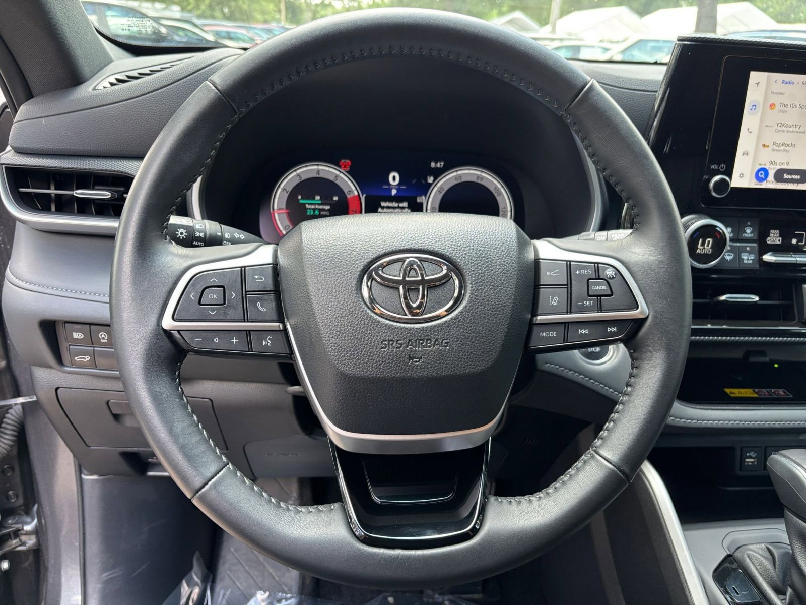 Thumbnail: 2025 Toyota Highlander - 29