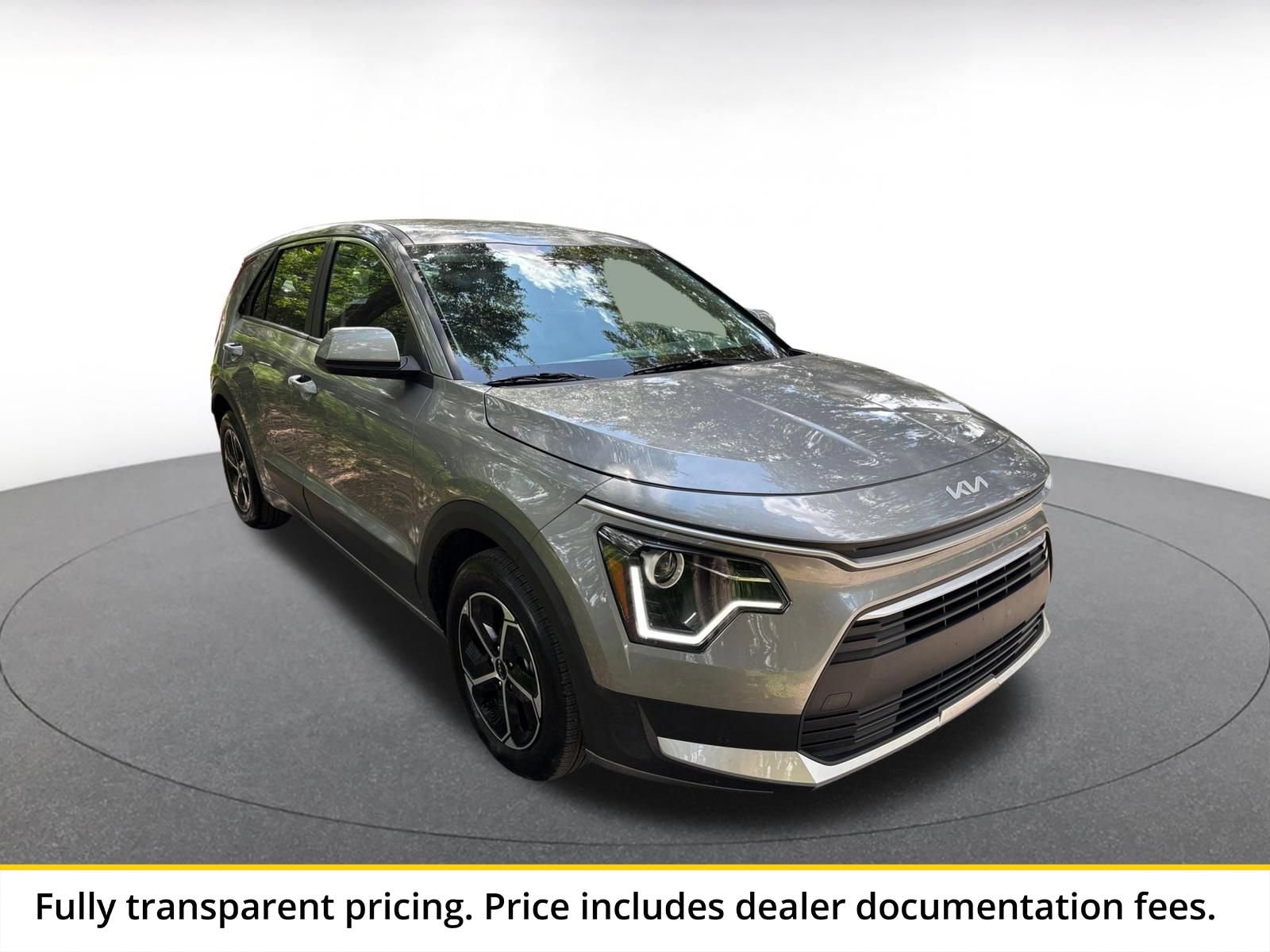 Thumbnail: 2026 Kia Niro - 1