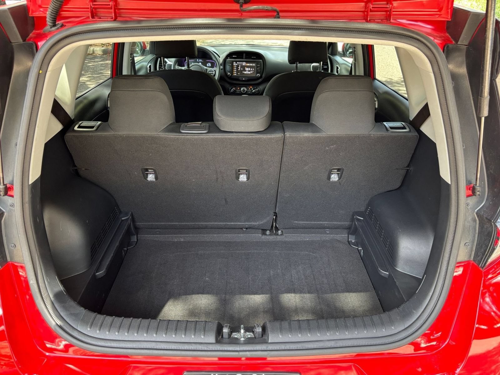 Thumbnail: 2025 Kia Soul - 29